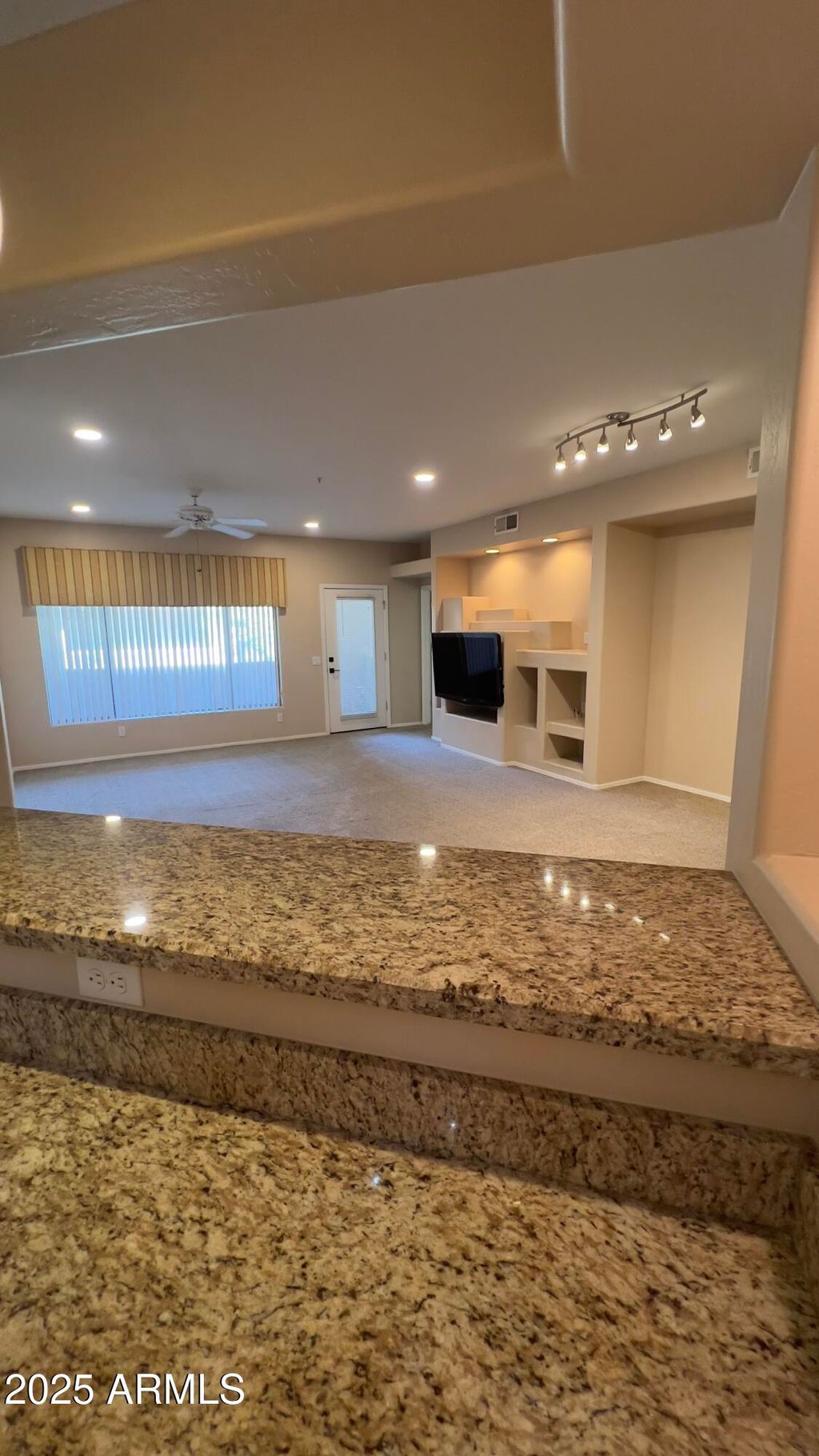 Photo of 1351 N Pleasant Drive #2115, Chandler, AZ 85225 (MLS # 6915744)