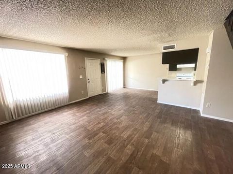 2133 W TURNEY Avenue C88 Phoenix AZ 85015