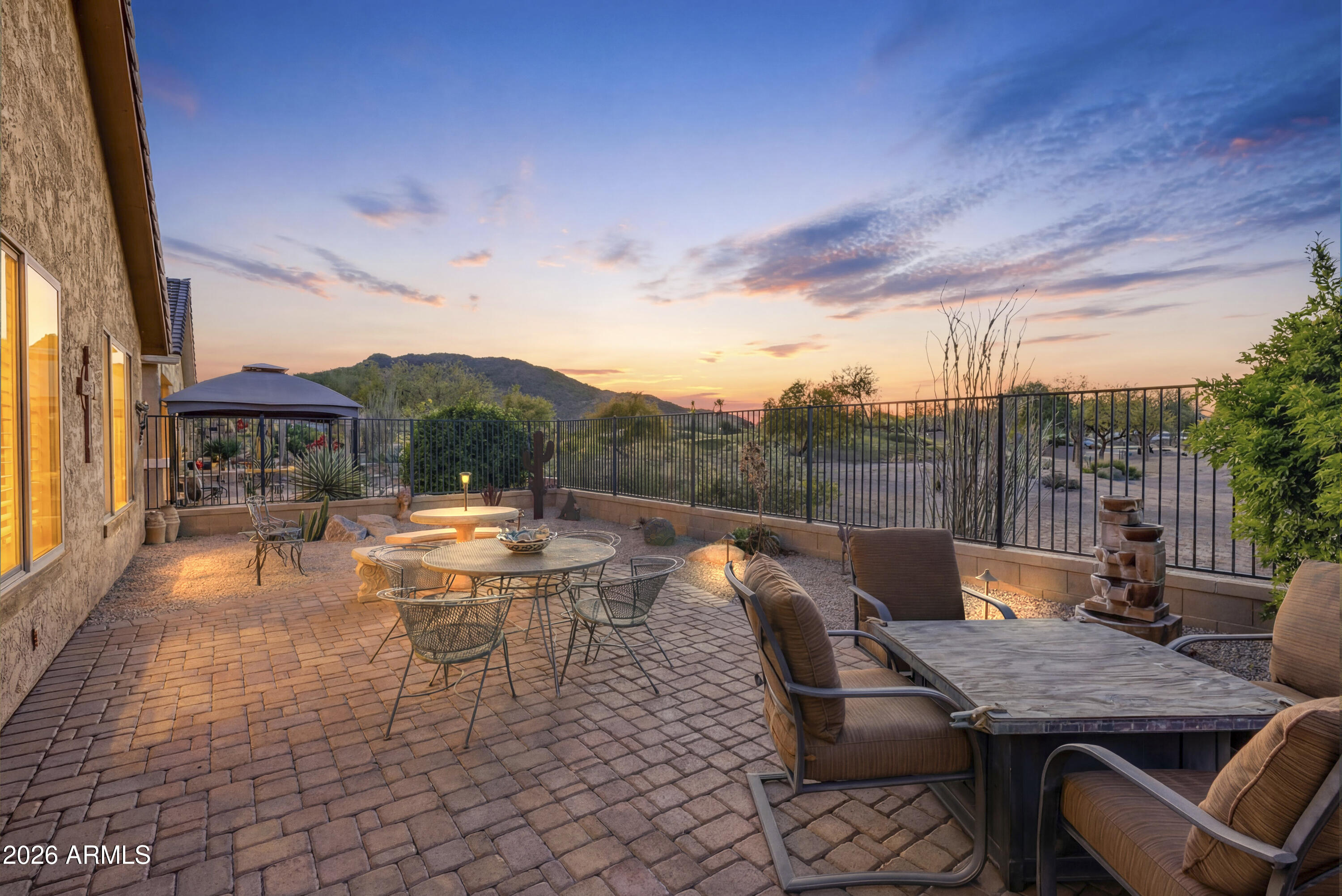 32258 N ECHO CANYON Road