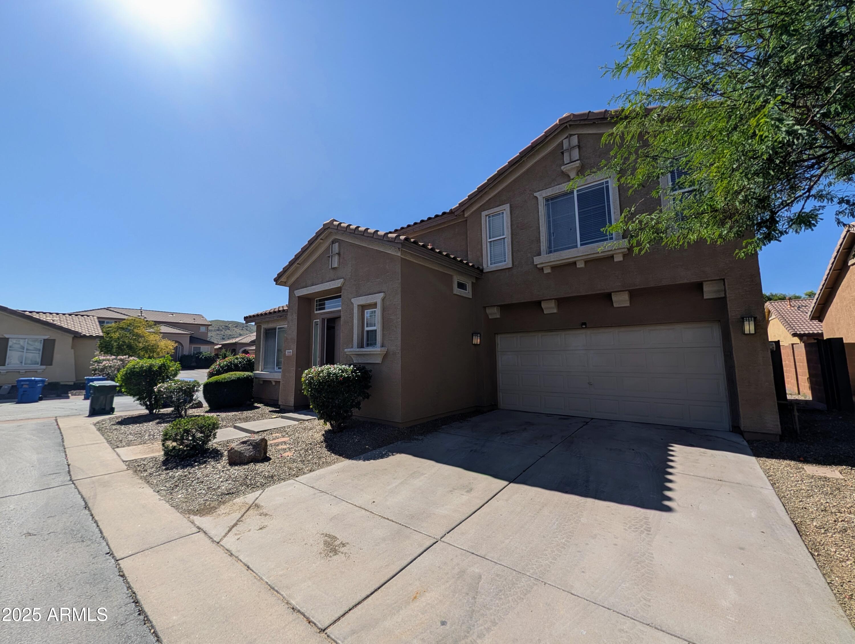 3848 E POLLACK Street