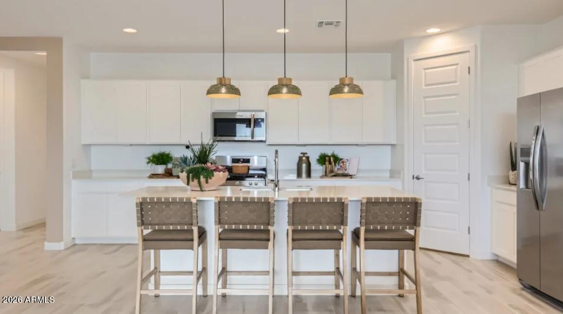 4573 E KENNETH Lane