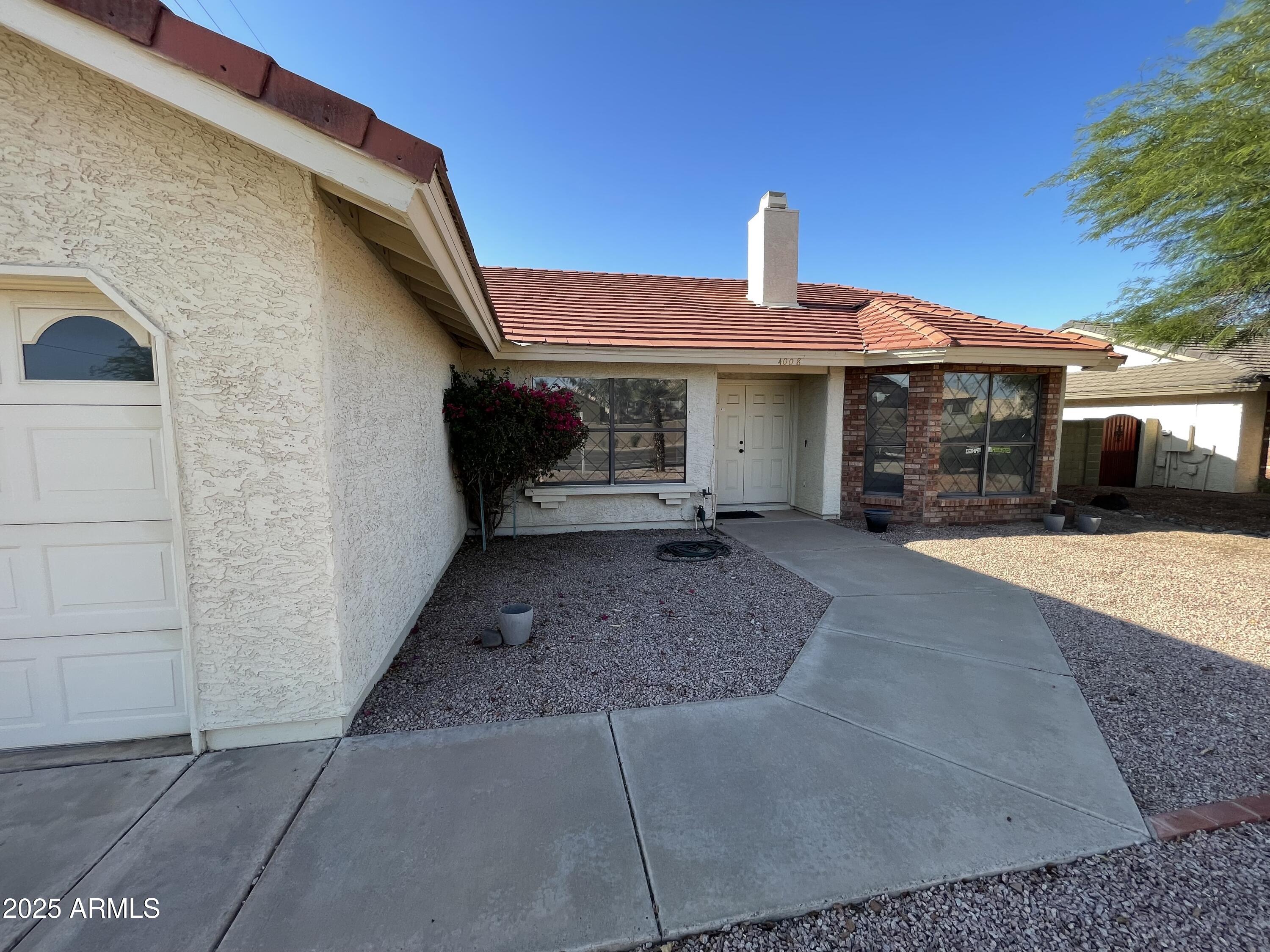 4008 E KNOX Road
