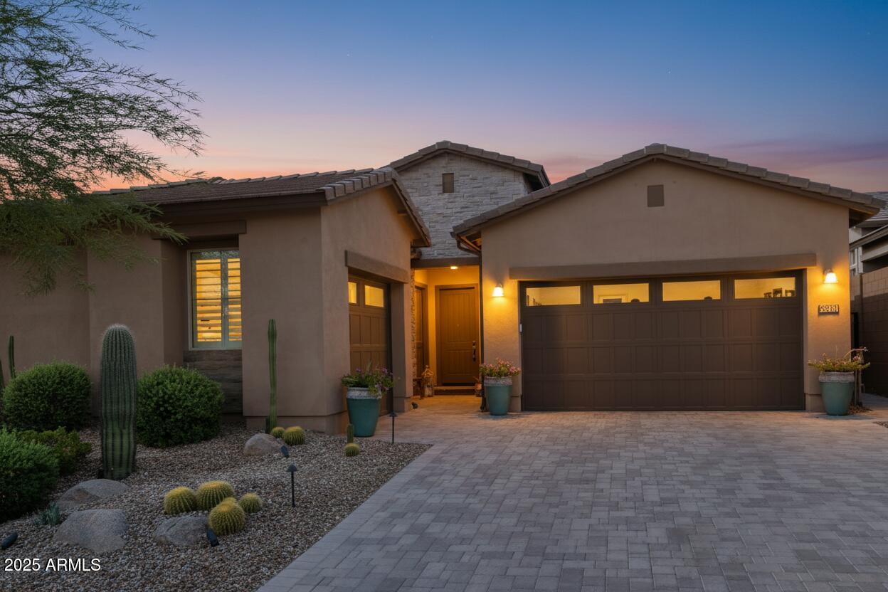 Scottsdale, Arizona 85255, United States, 4 Bedrooms Bedrooms, ,3 BathroomsBathrooms,Residential,Active,252117