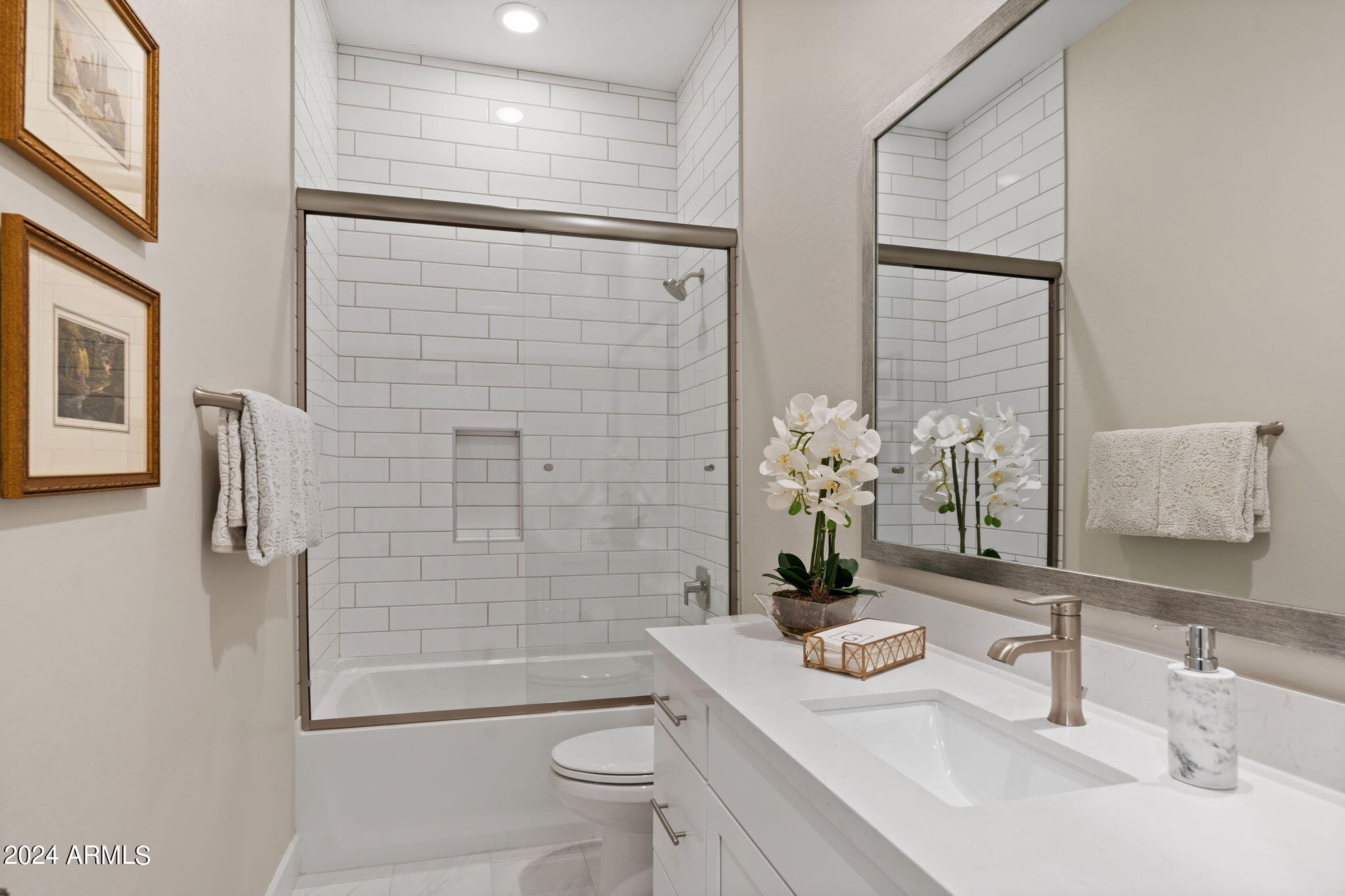 Scottsdale, Arizona 85255, United States, 4 Bedrooms Bedrooms, ,3 BathroomsBathrooms,Residential,Active,252117