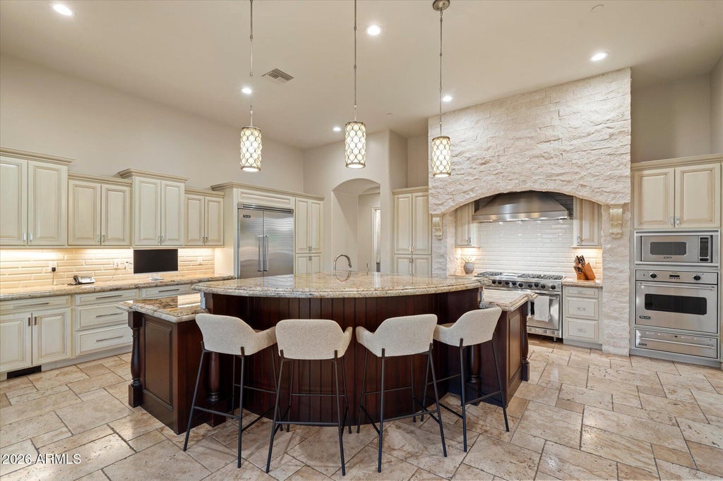 Photo of 8095 W Expedition Way, Peoria, AZ 85383 (MLS # 7095616)