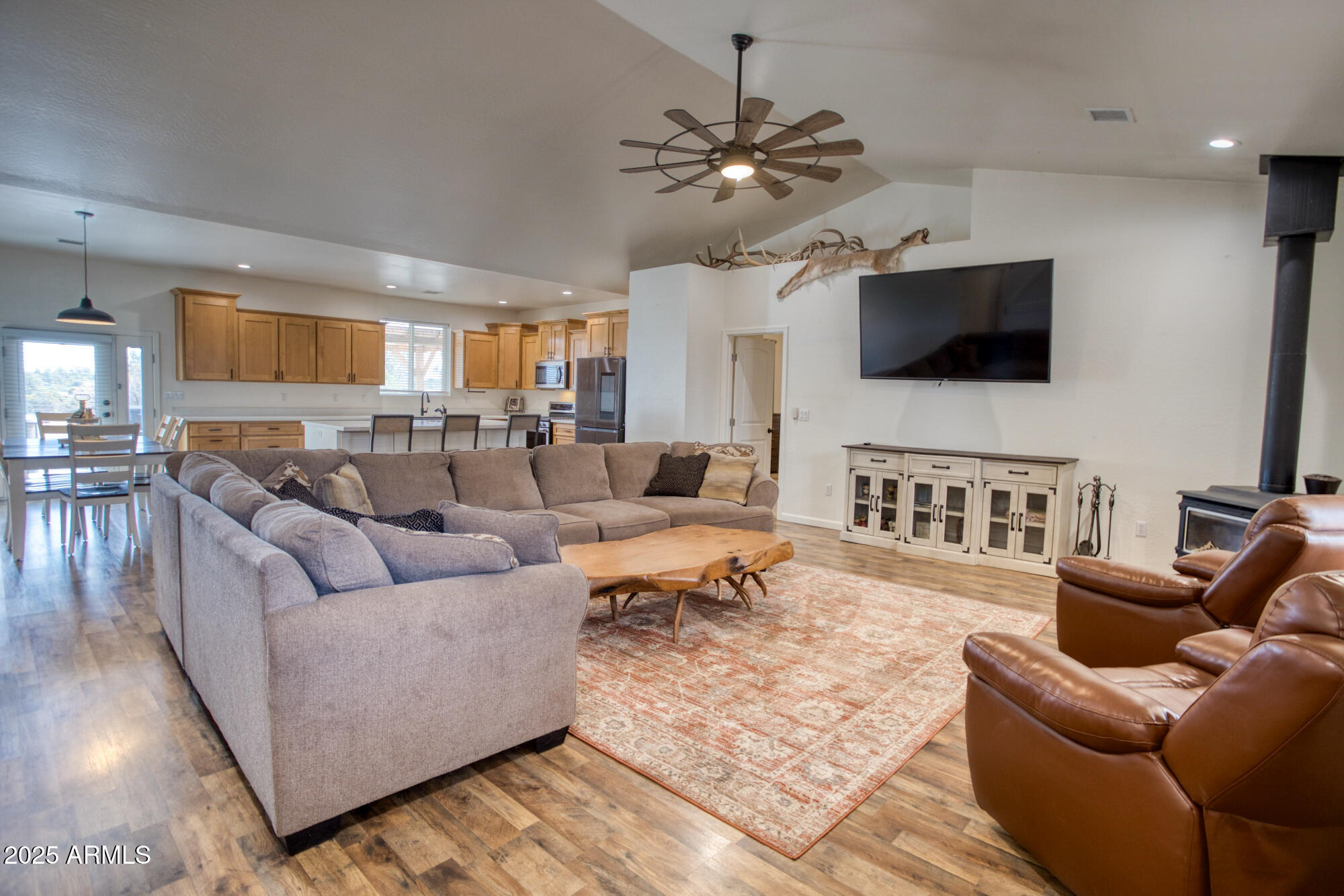 1051 BURTON Road