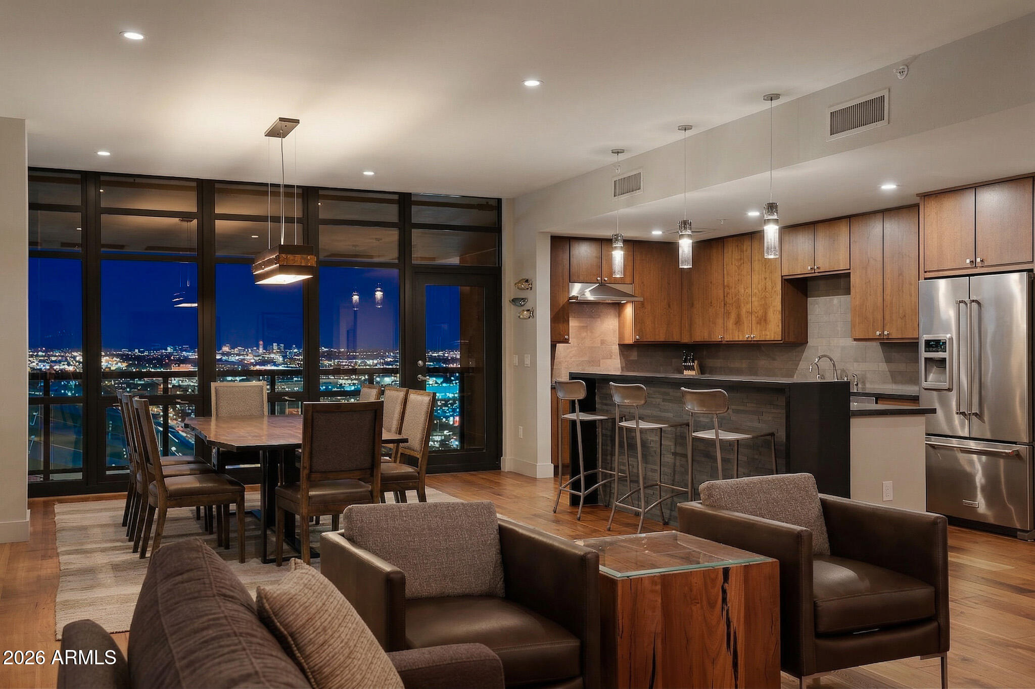 310 S 4TH Street 2204