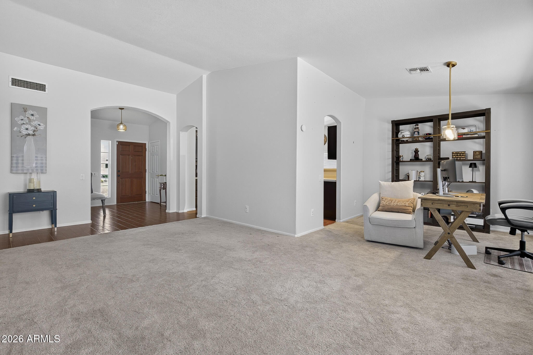 3319 E ROSEMONTE Drive