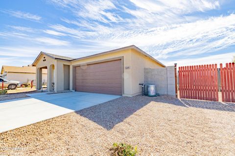 A home in Arizona City