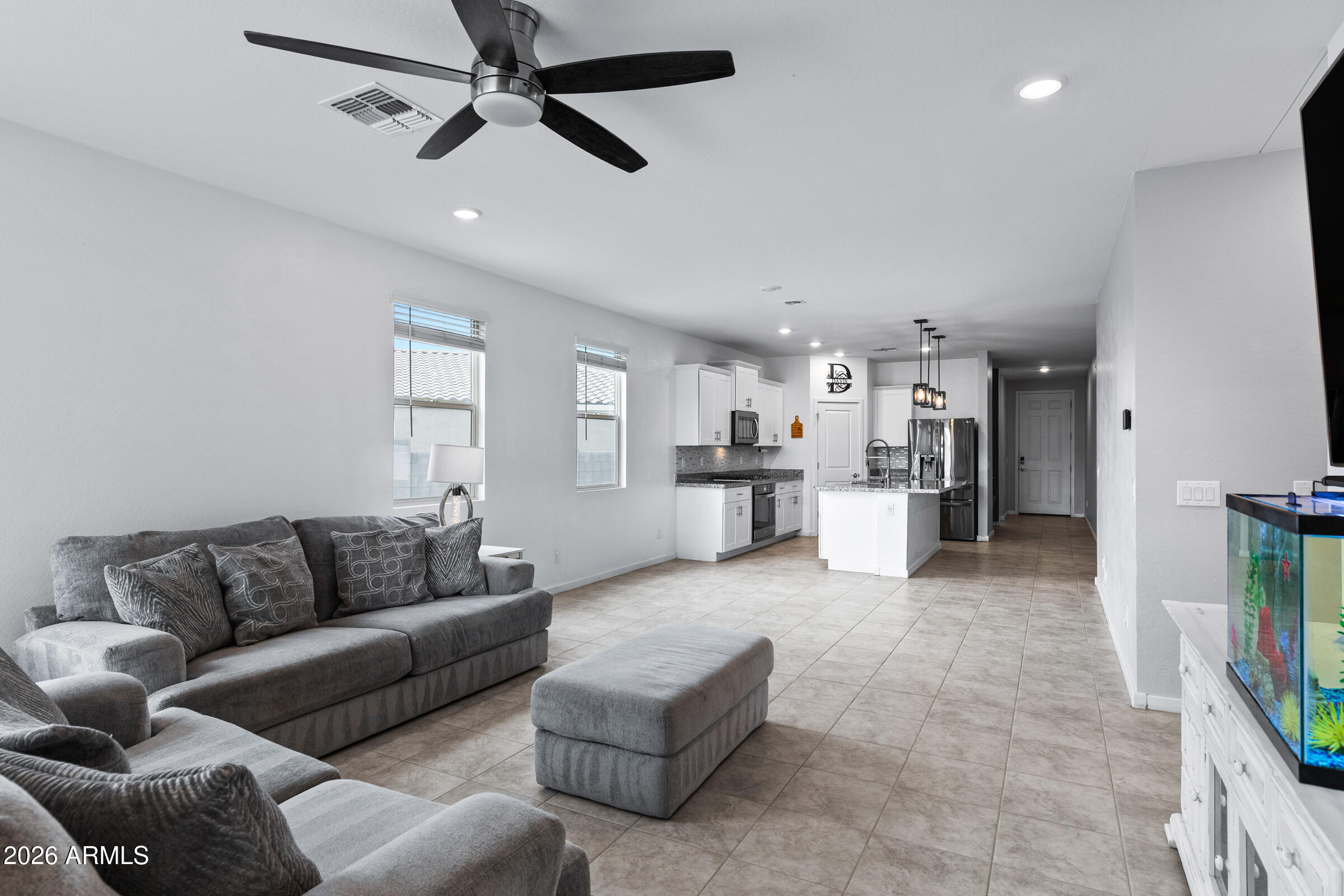 33818 N BEEBLOSSOM Trail