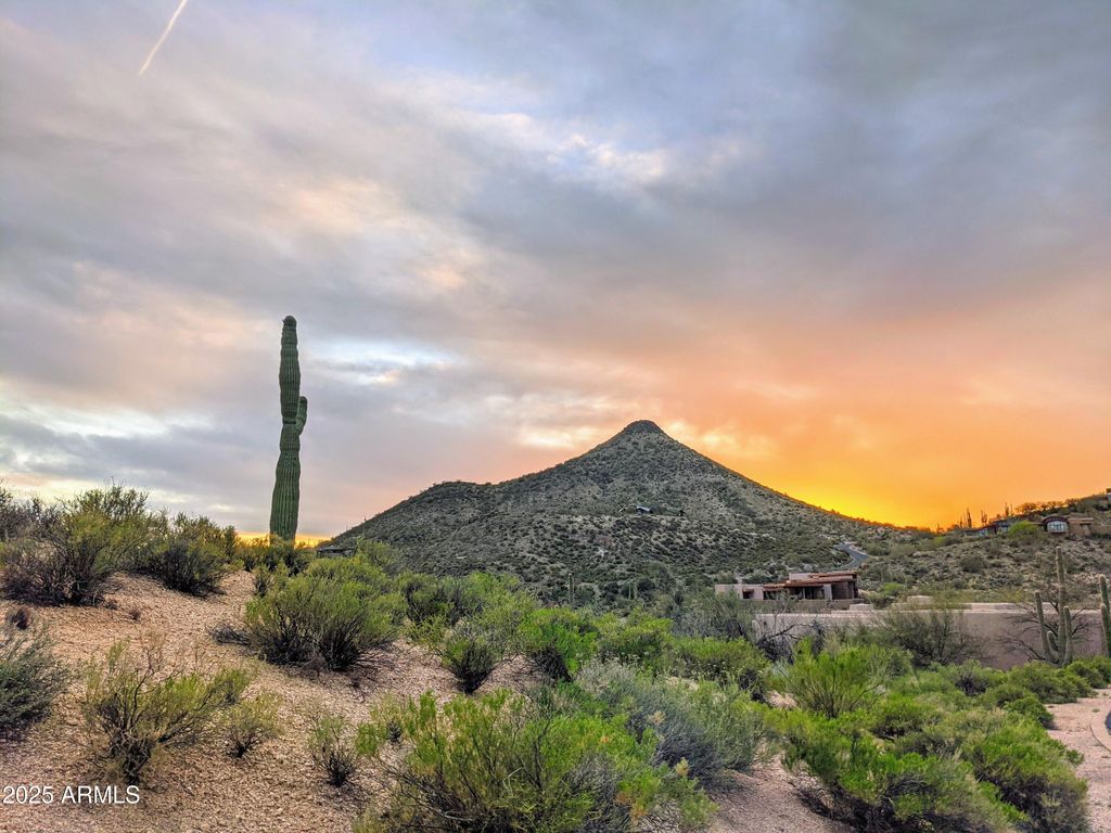Photo of 39586 N 98th Way #9, Scottsdale, AZ 85262 (MLS # 6935963)