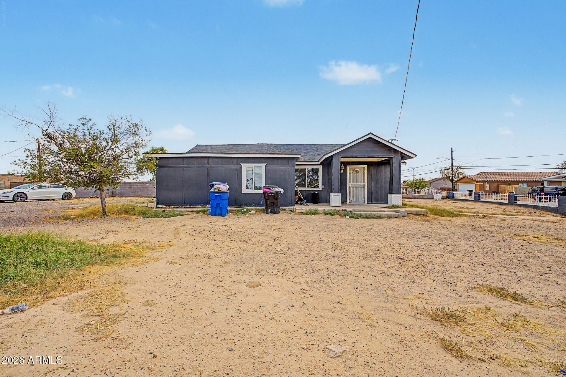 601 S 4TH Street