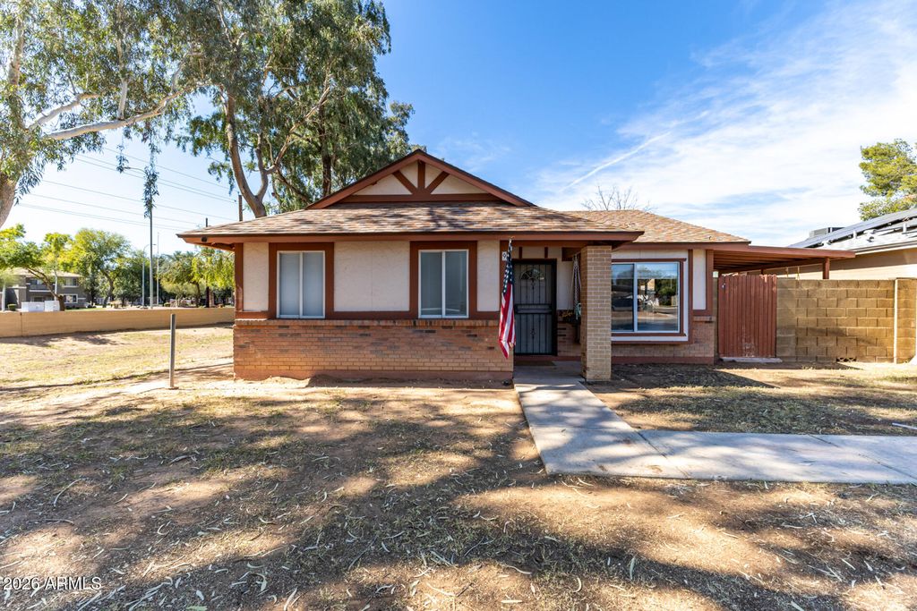 Photo of 876 S Nebraska Street #9, Chandler, AZ 85225 (MLS # 6991526)