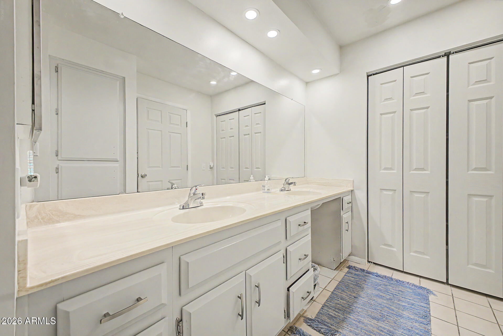 SUN LAKES UNIT 14 - Residential