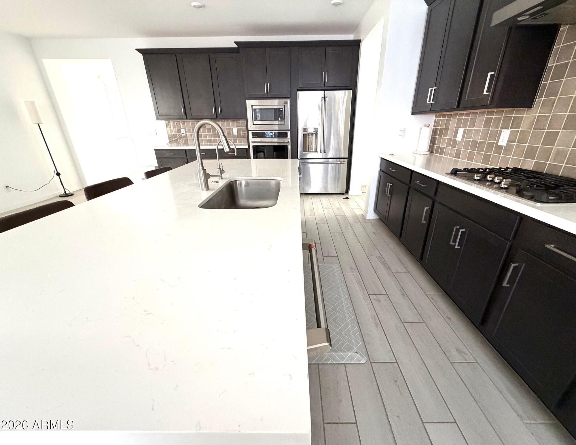 2430 W ROWEL Road