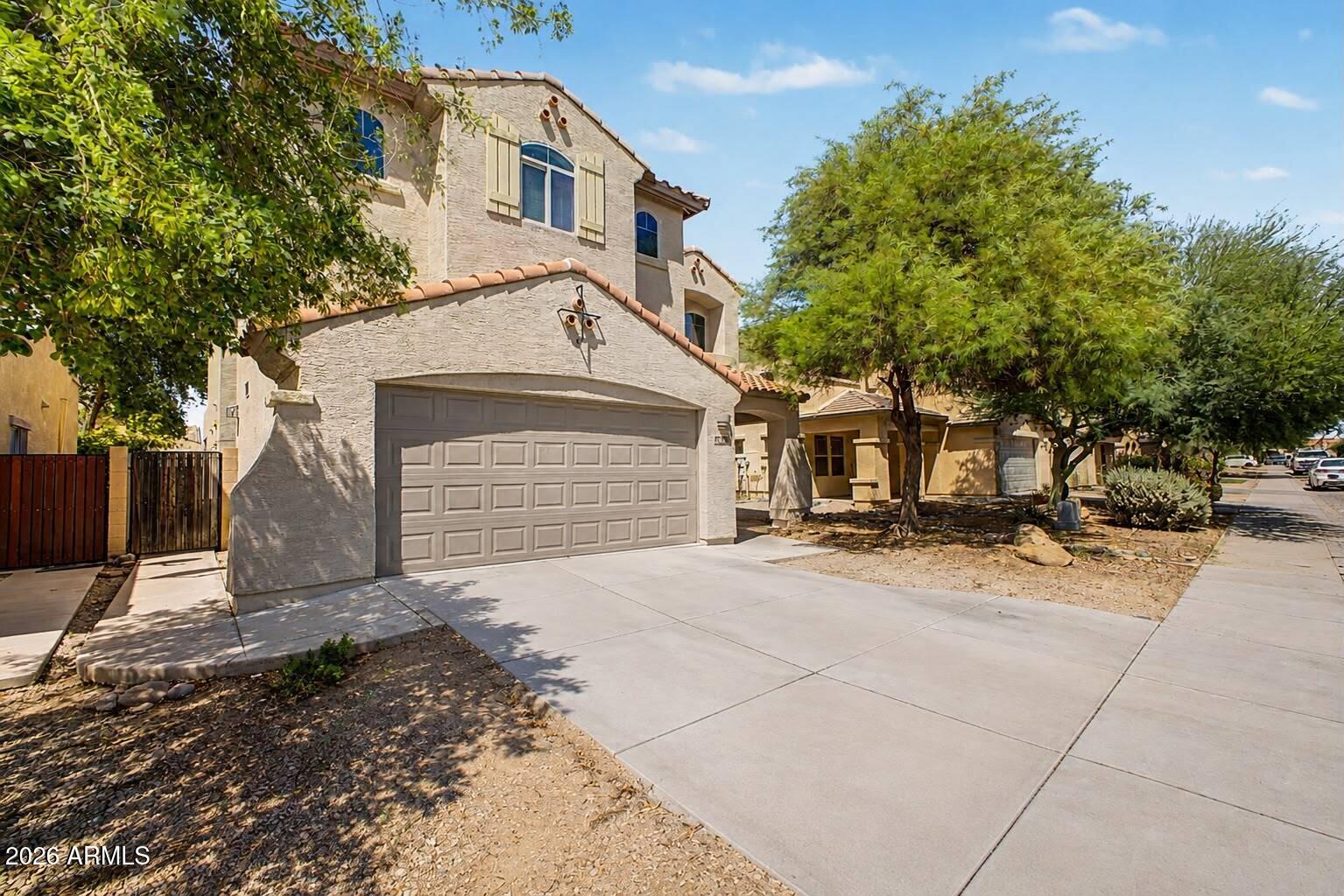 9442 W PALM Lane