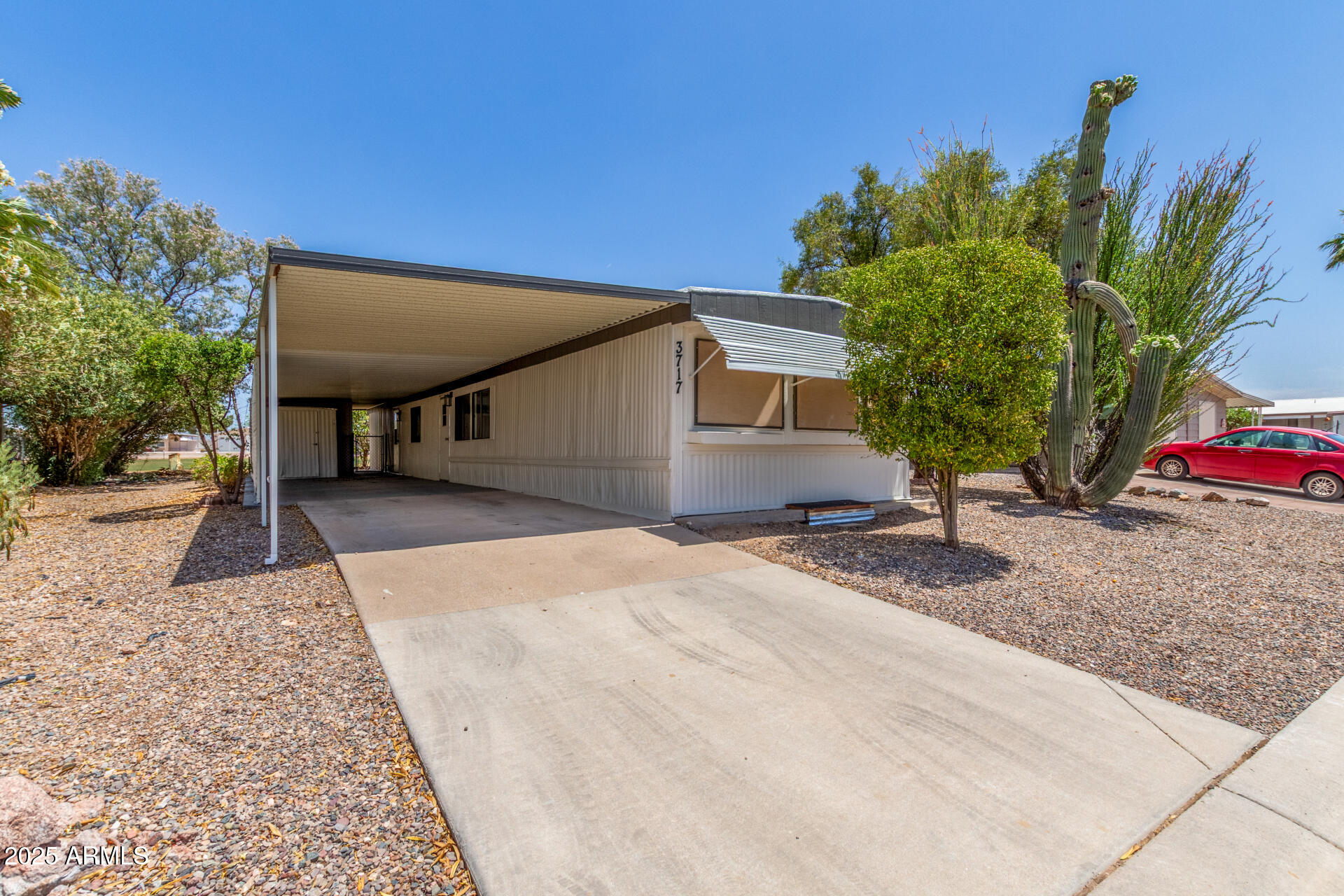 3717 N ILLINOIS Avenue