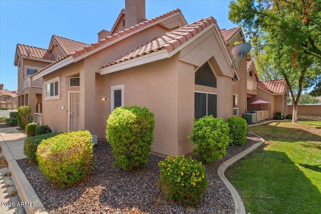 Photo of 1633 E Lakeside Drive #76, Gilbert, AZ 85234 (MLS # 7075576)