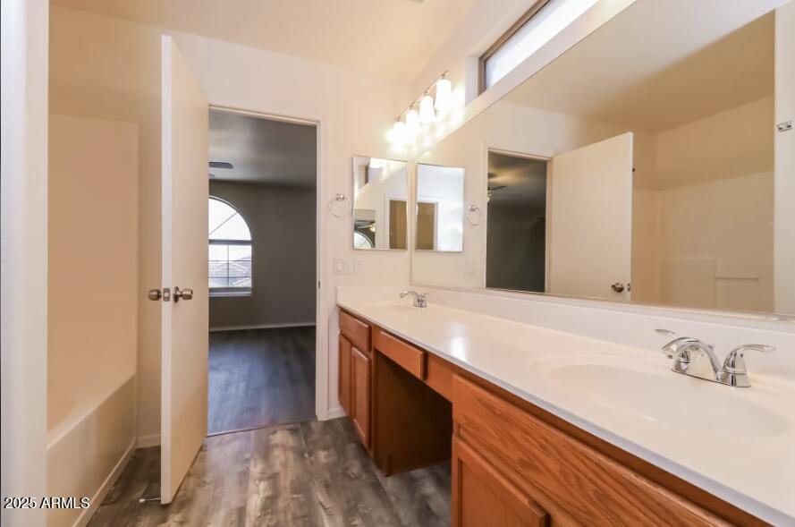 23854 W HADLEY Street