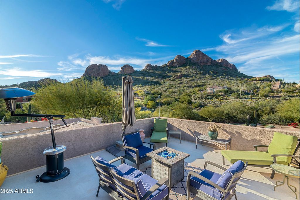 Photo of 9937 E Hidden Treasure Court, Gold Canyon, AZ 85118 (MLS # 6960192)