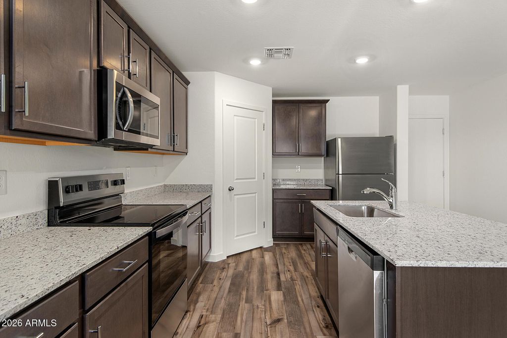 Photo of 649 W Red Hawk Court, Casa Grande, AZ 85122 (MLS # 6998291)