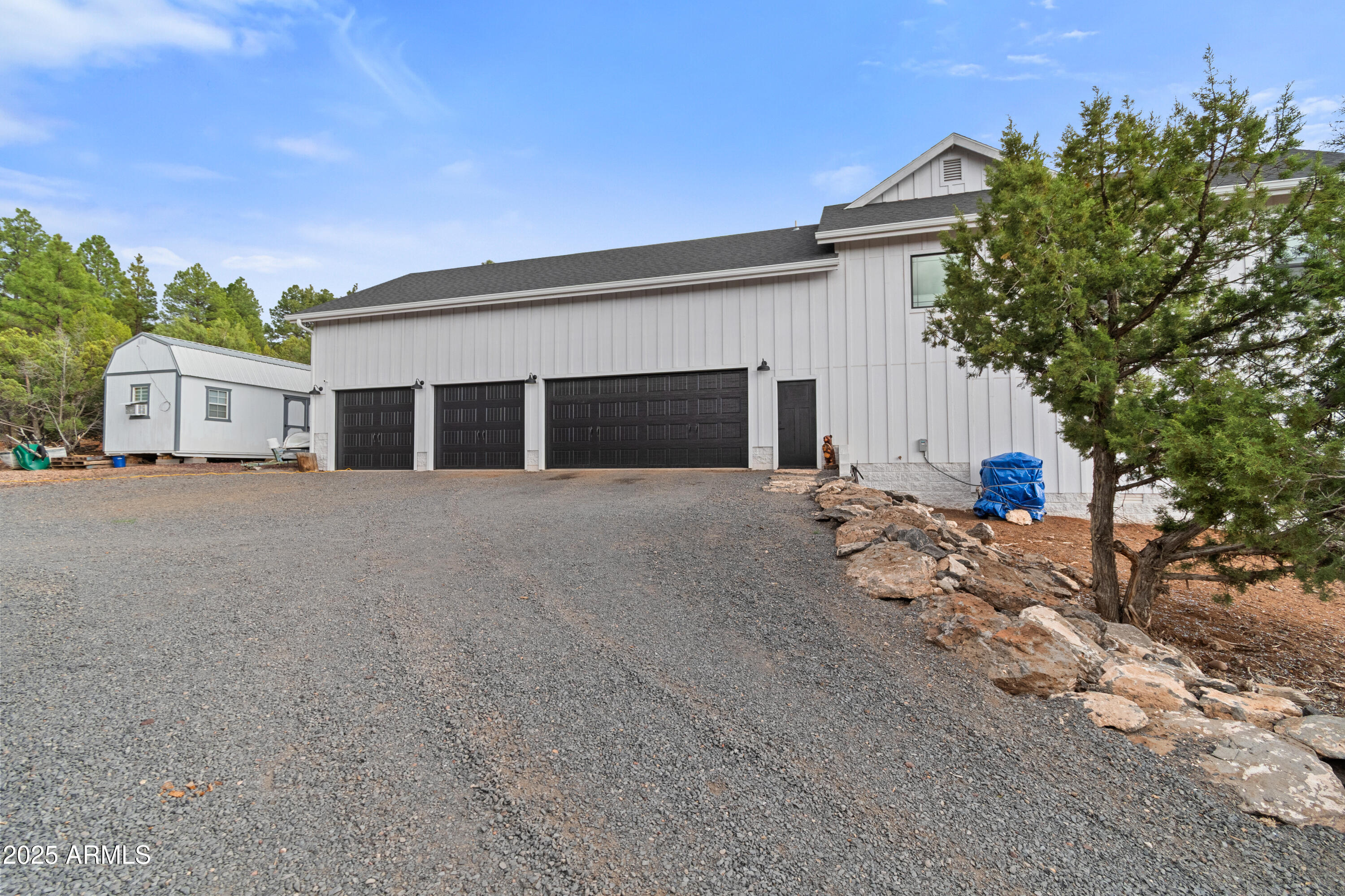 Homes 2 1305 N 22ND Avenue