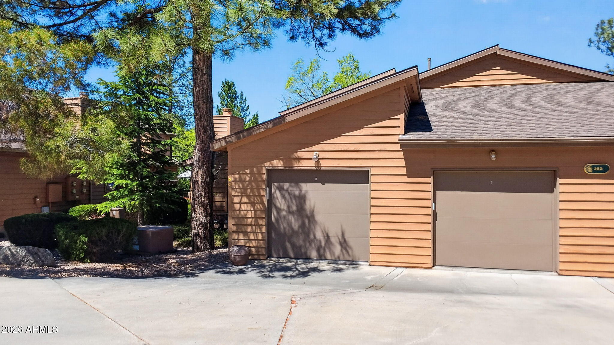 253 CREEKSIDE Circle C