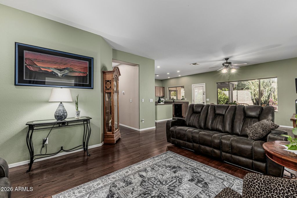 Photo of 6610 W Range Mule Drive, Phoenix, AZ 85083 (MLS # 7001614)