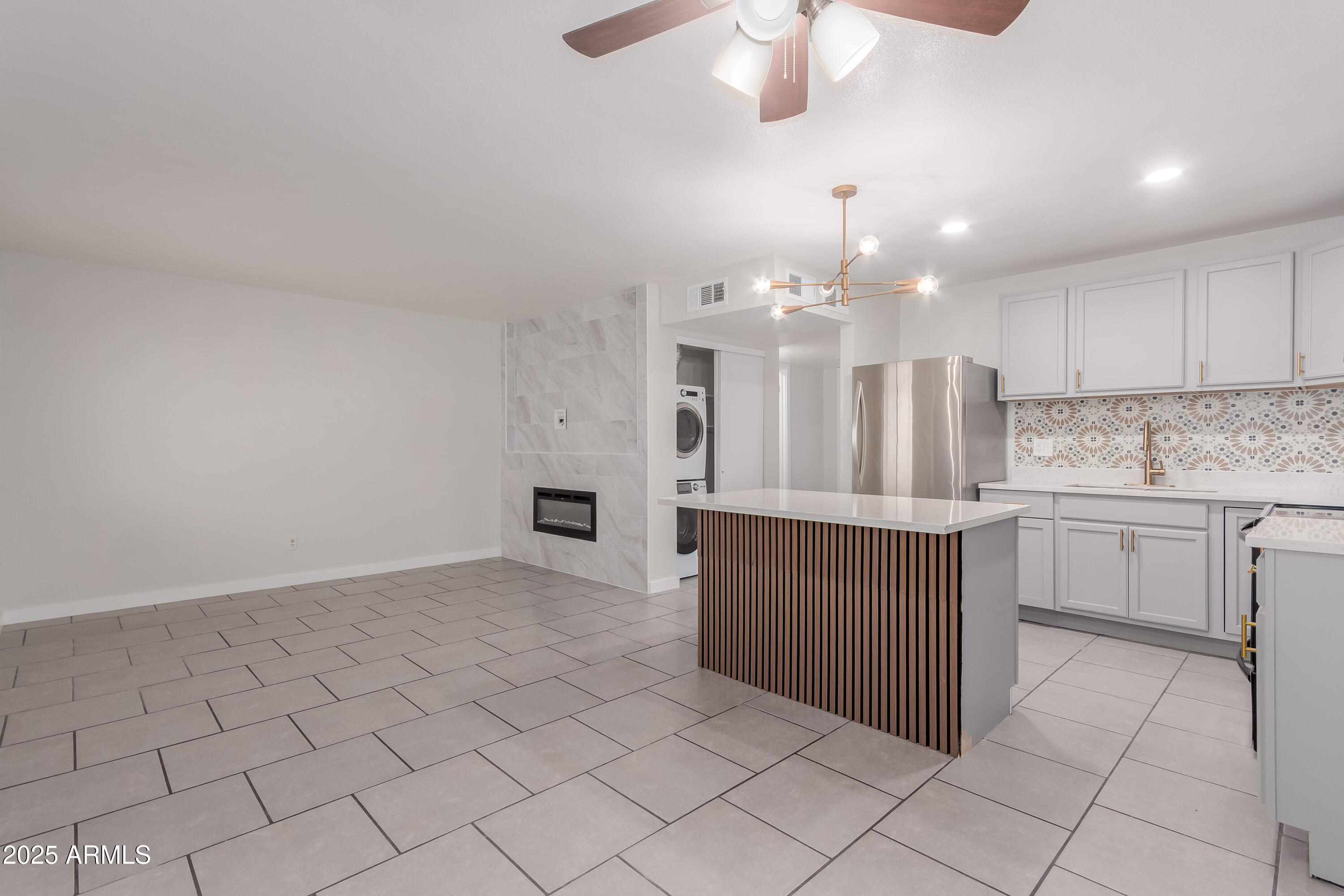 18202 N CAVE CREEK Road 245