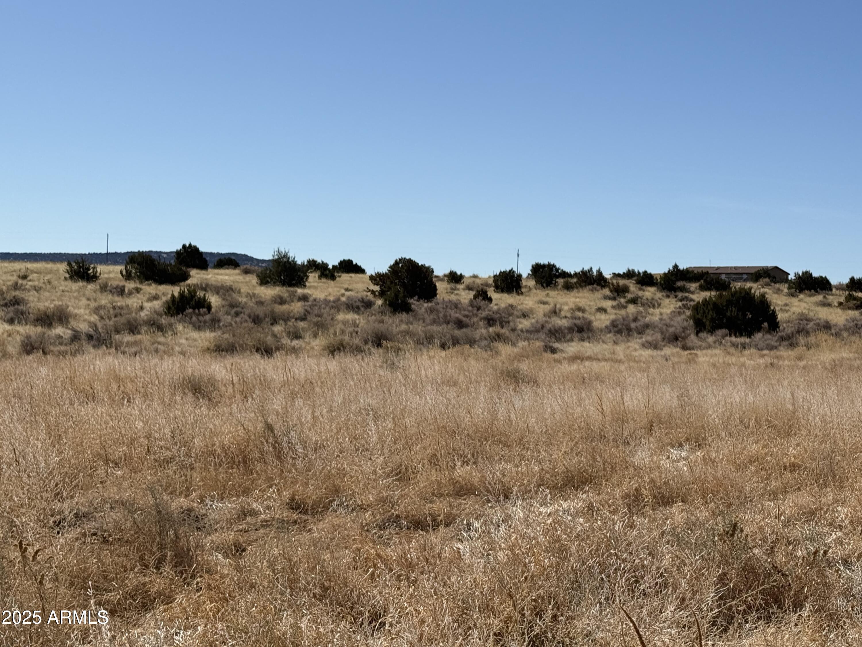 13 N Mountain View Street N 13