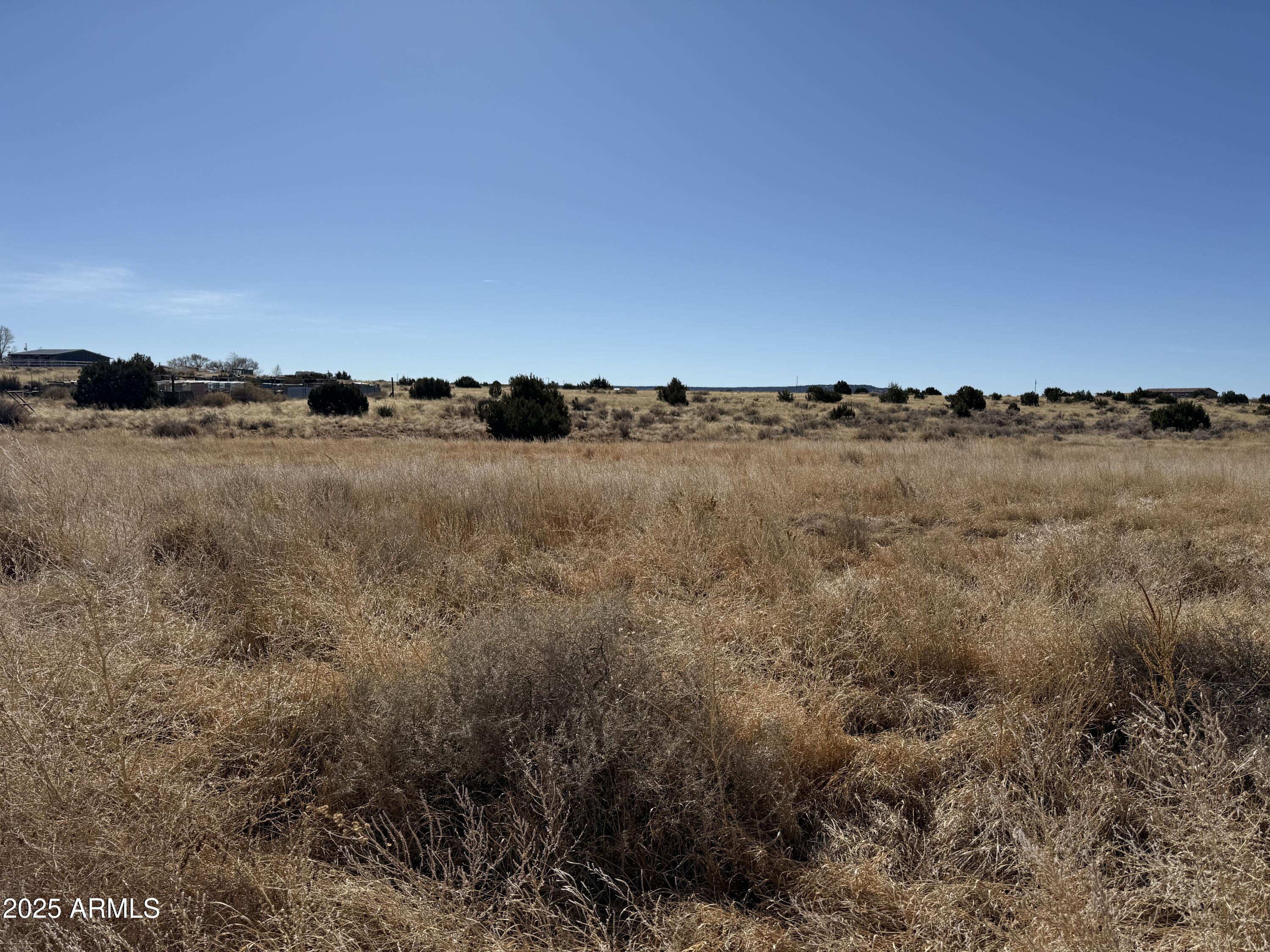 13 N Mountain View Street N 13