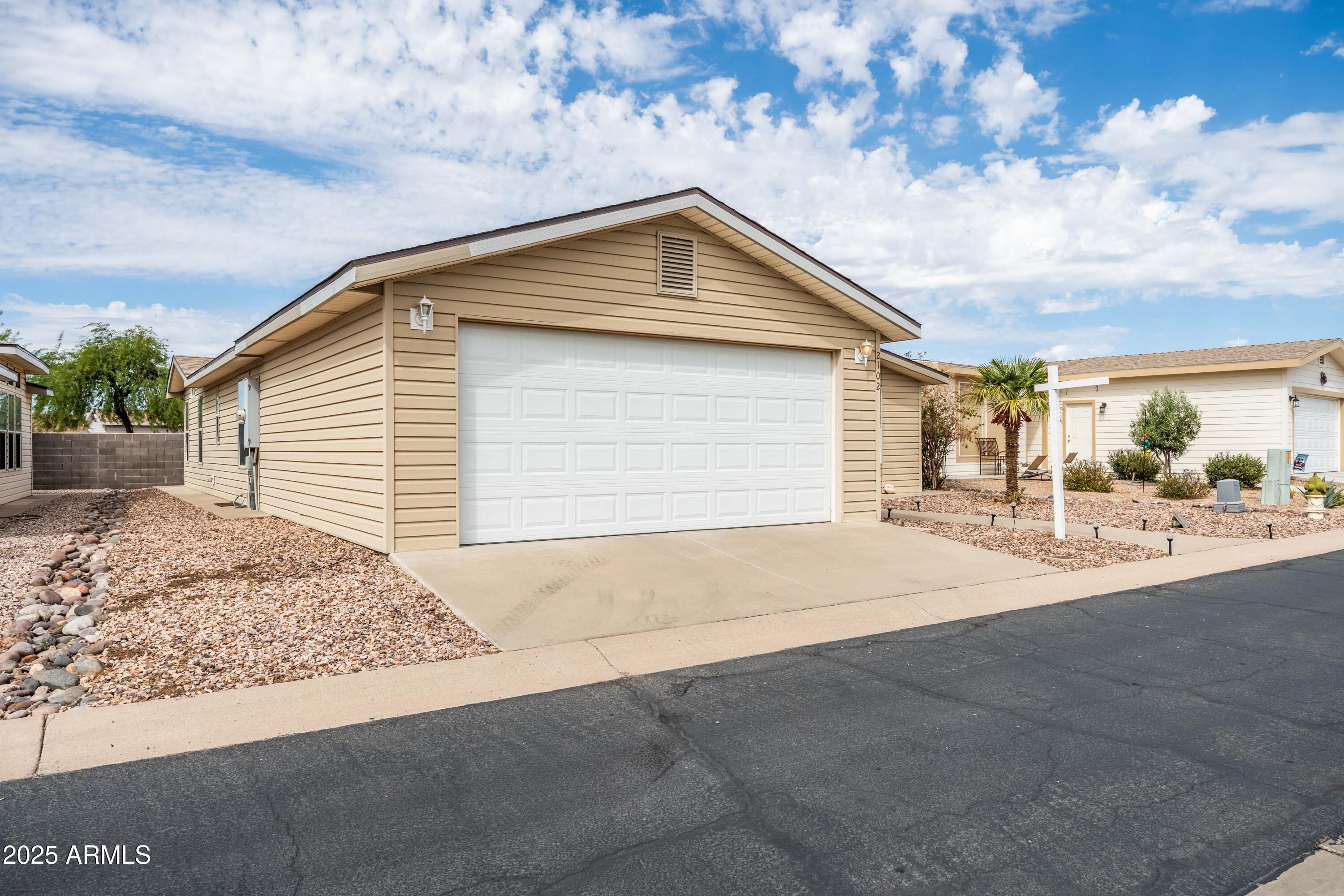 3301 S GOLDFIELD Road 2102