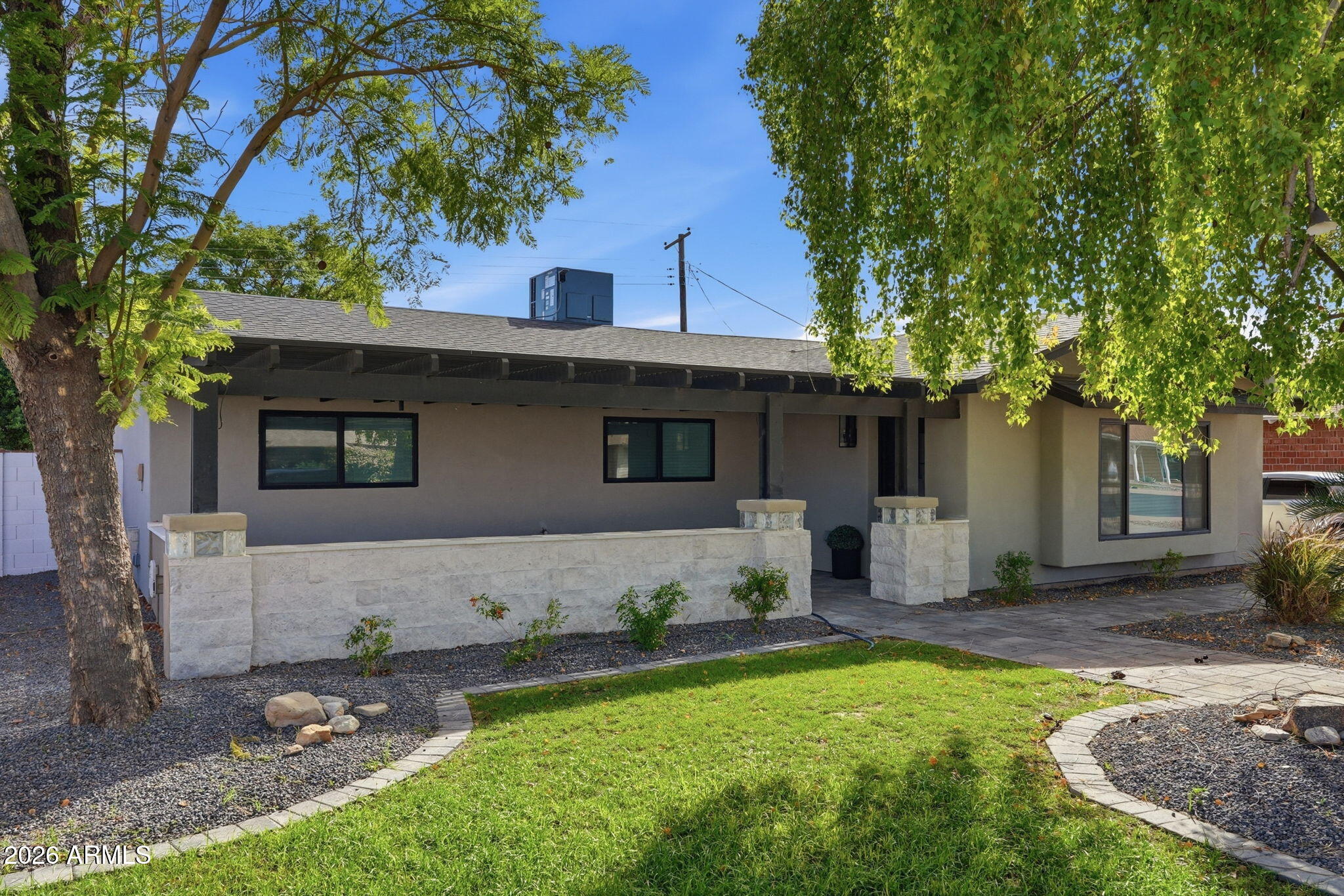 8233 E MONTEROSA Street