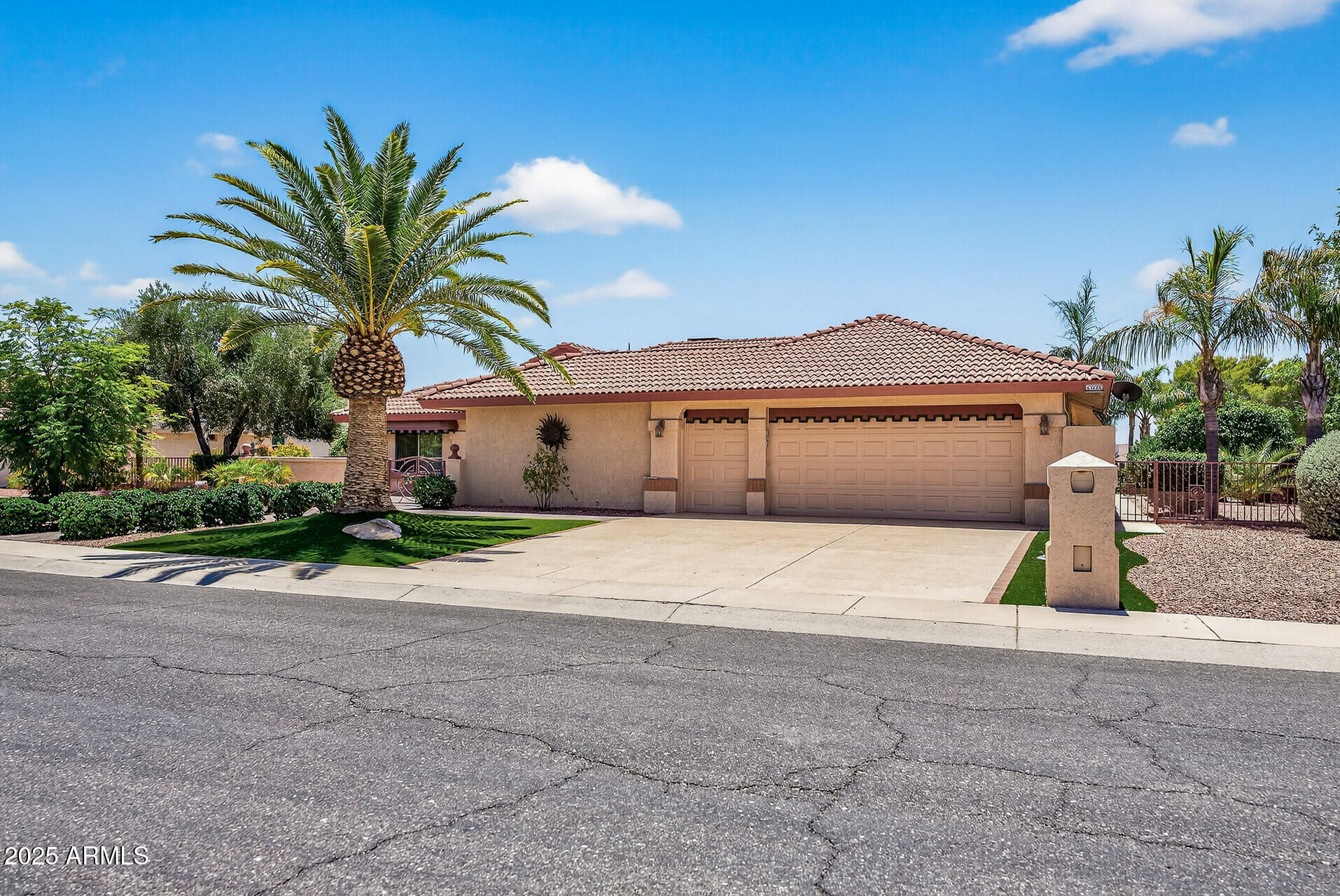 13725 W SPRINGDALE Drive
