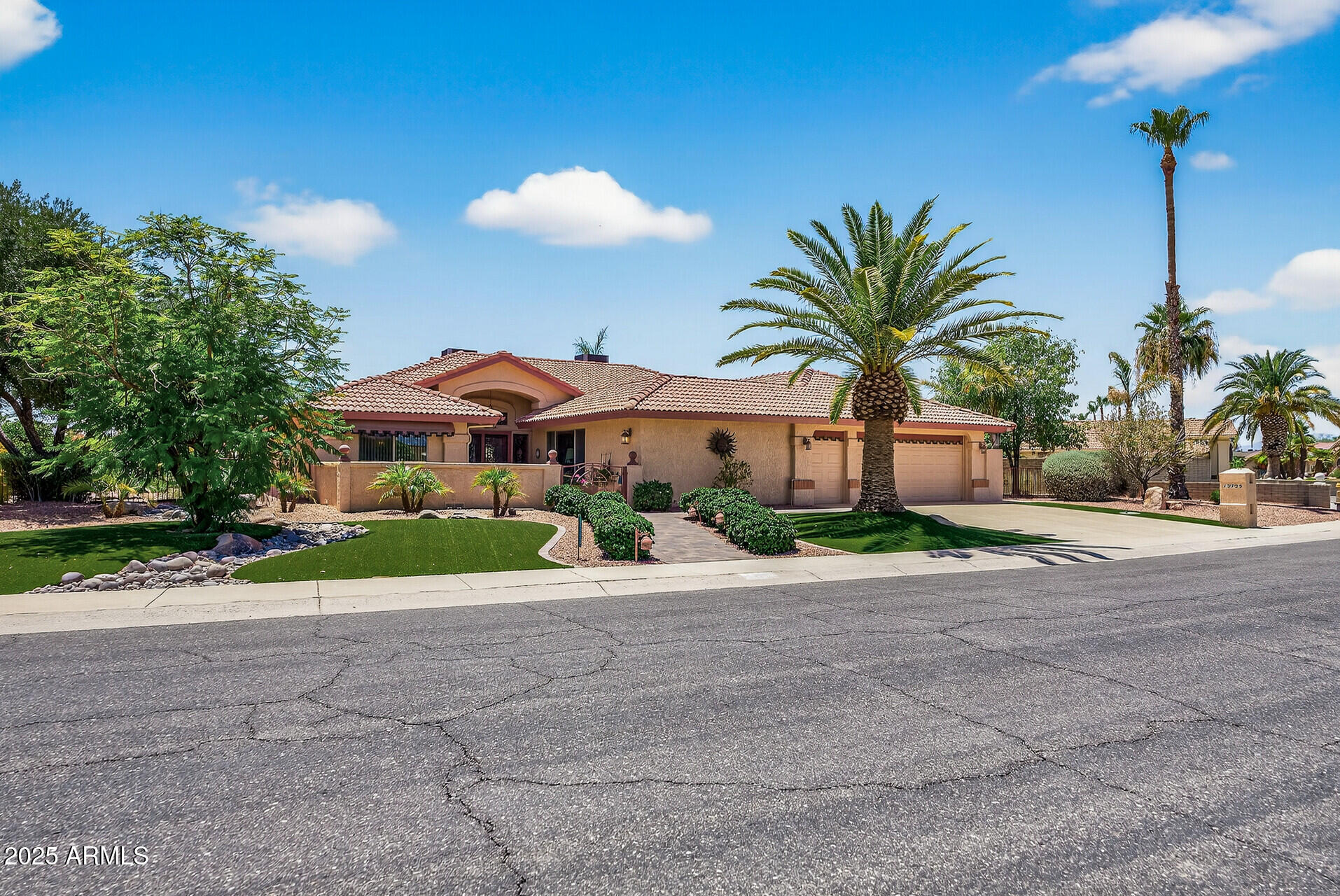 13725 W SPRINGDALE Drive