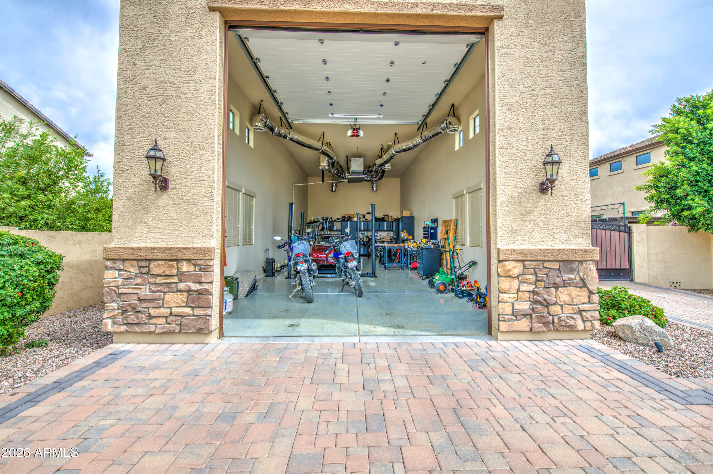 TH RANCH - Residential