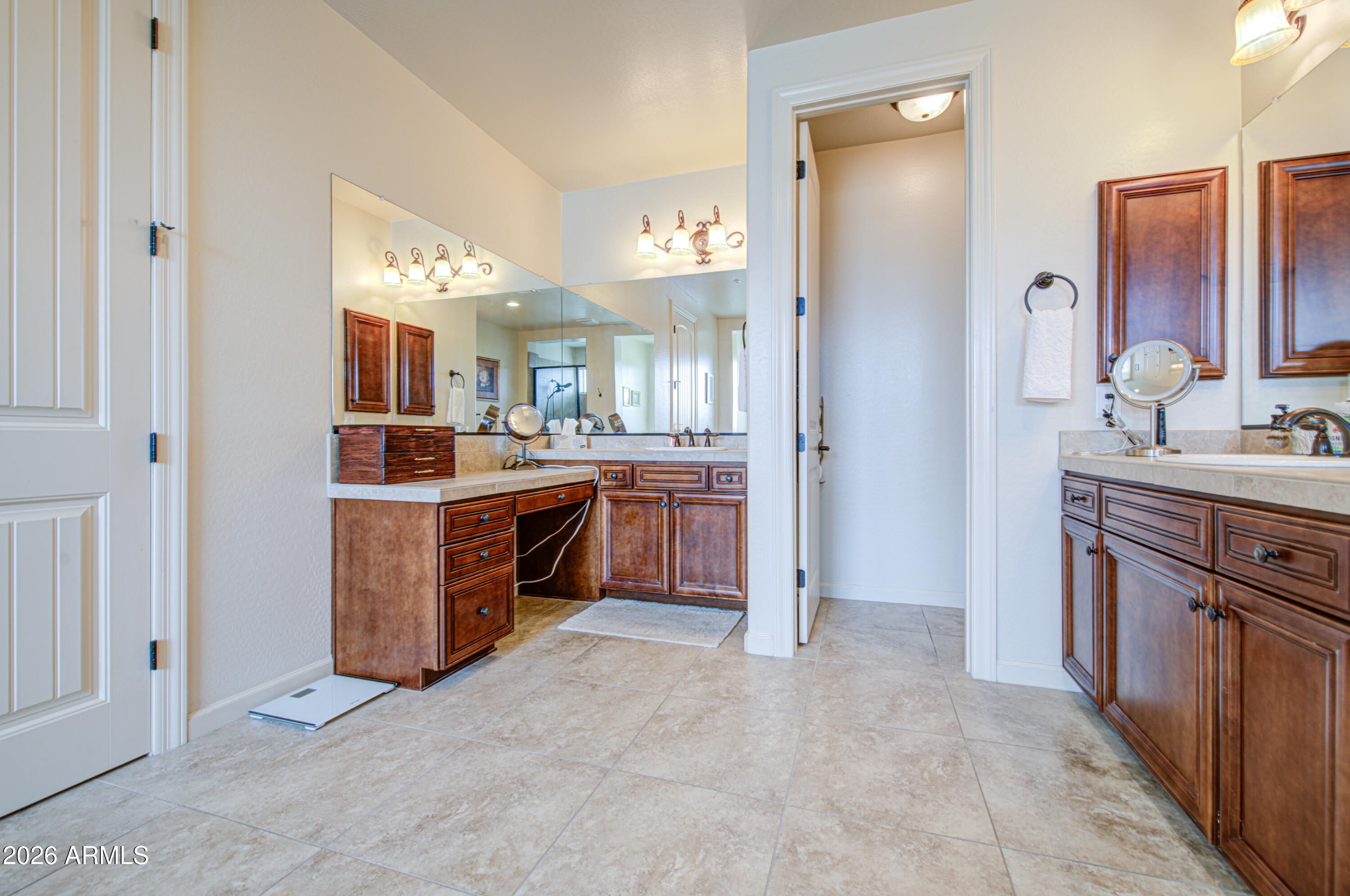 TH RANCH - Residential