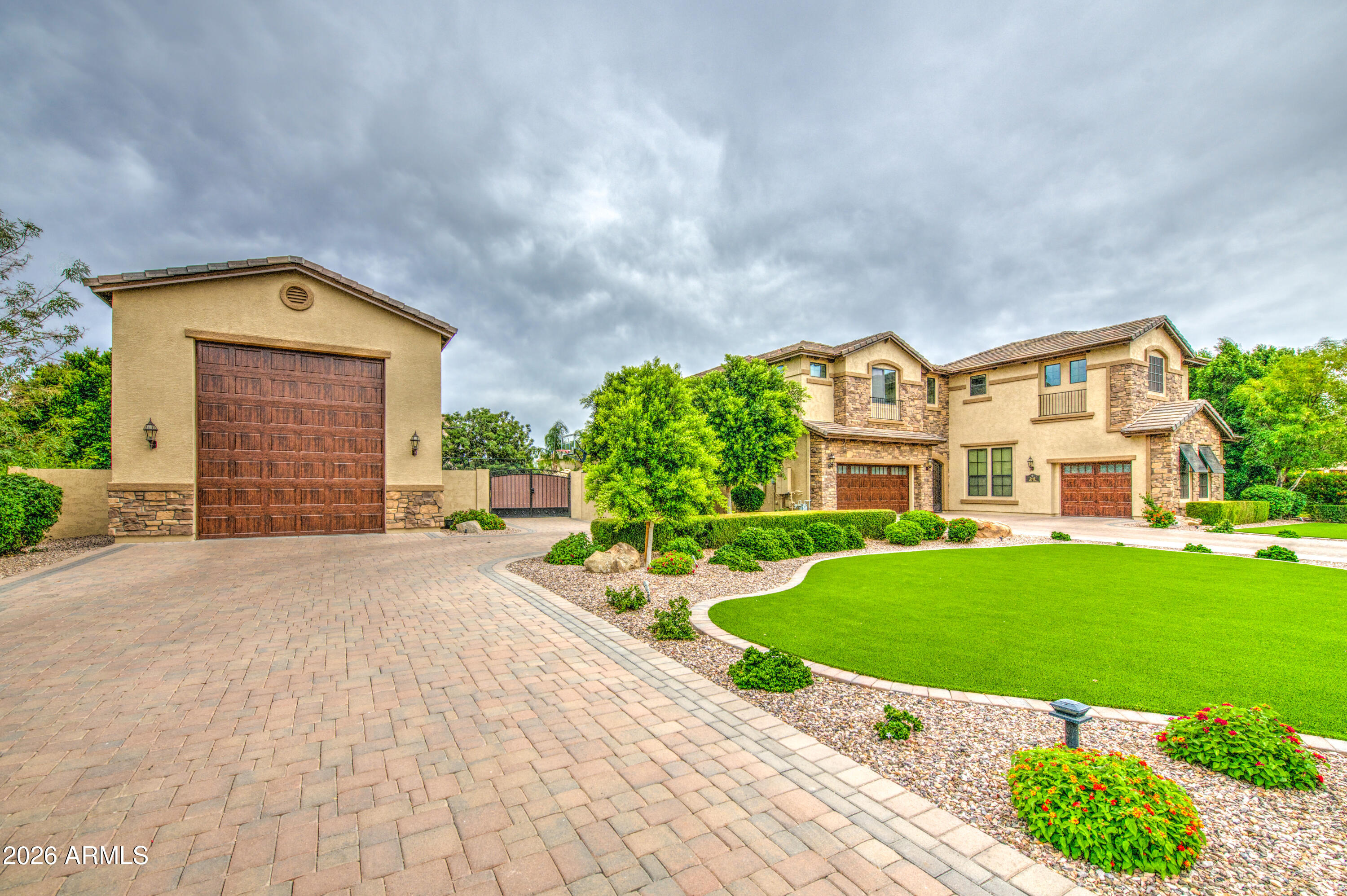 TH RANCH - Residential