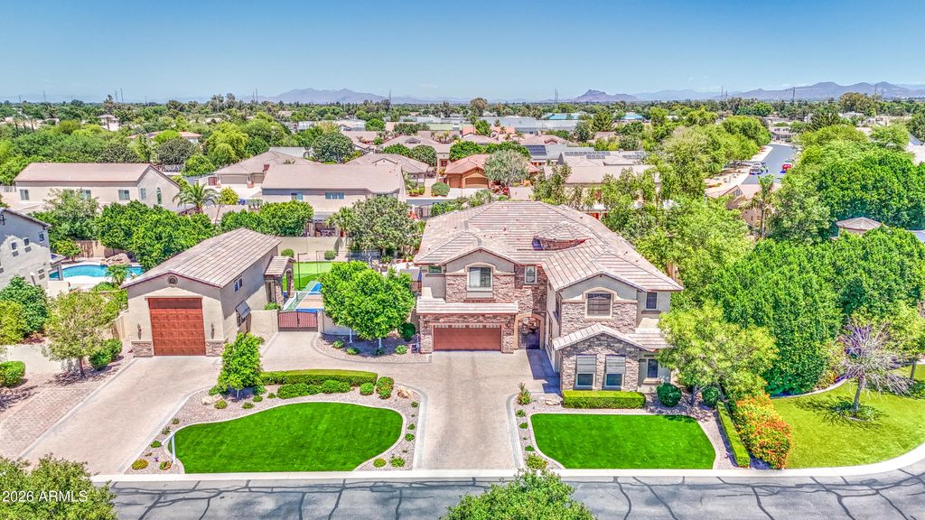 Photo of 2468 E Amber Court, Gilbert, AZ 85296 (MLS # 7025036)