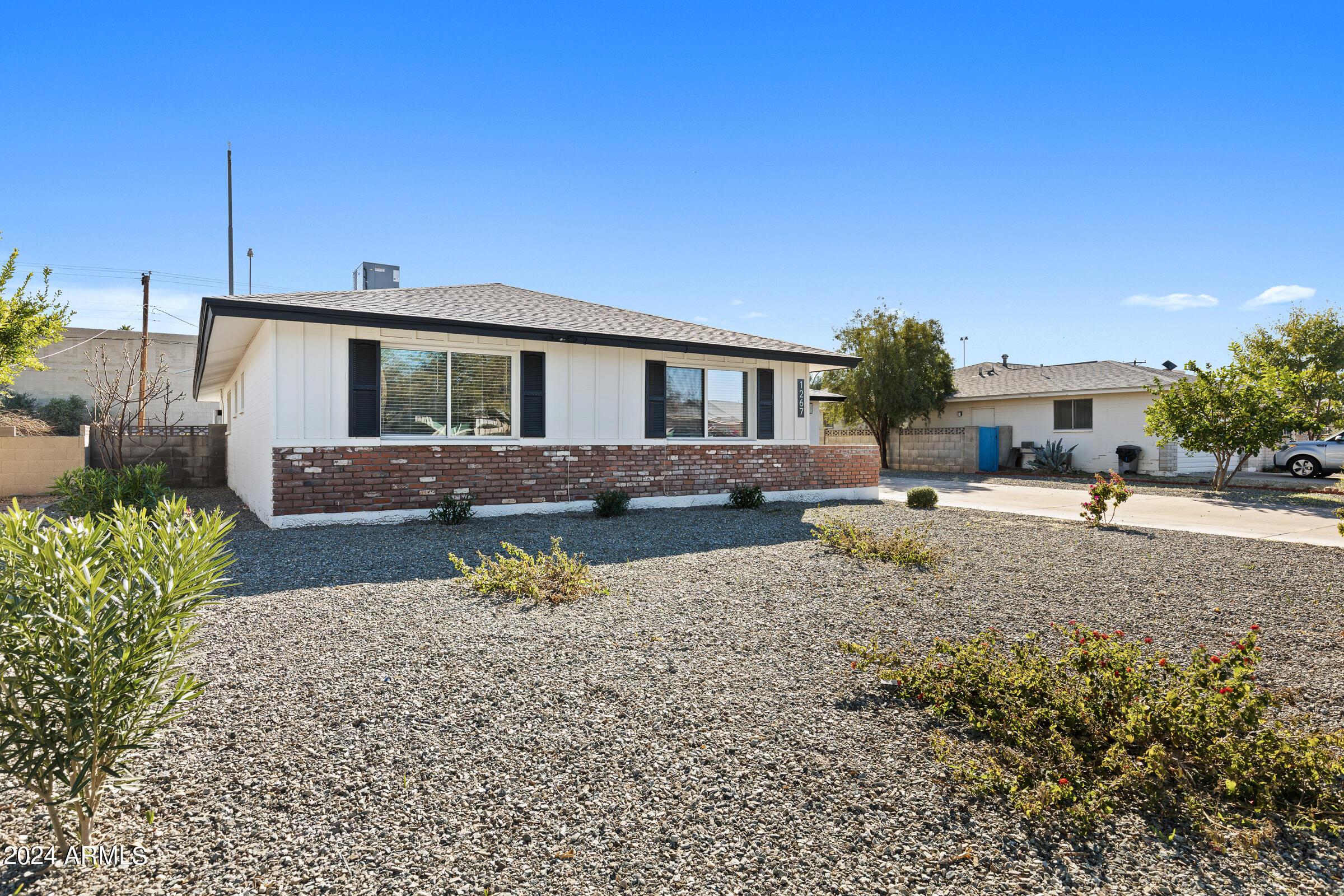 1267 E Riviera Drive