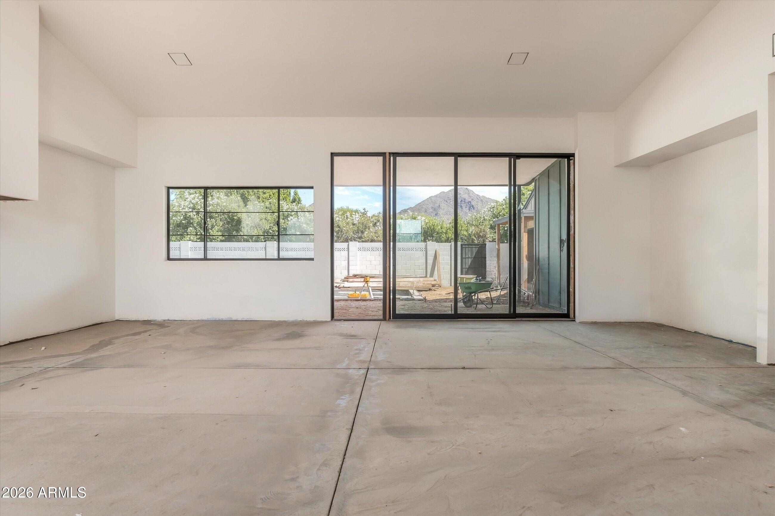 4610 E CALLE VENTURA --