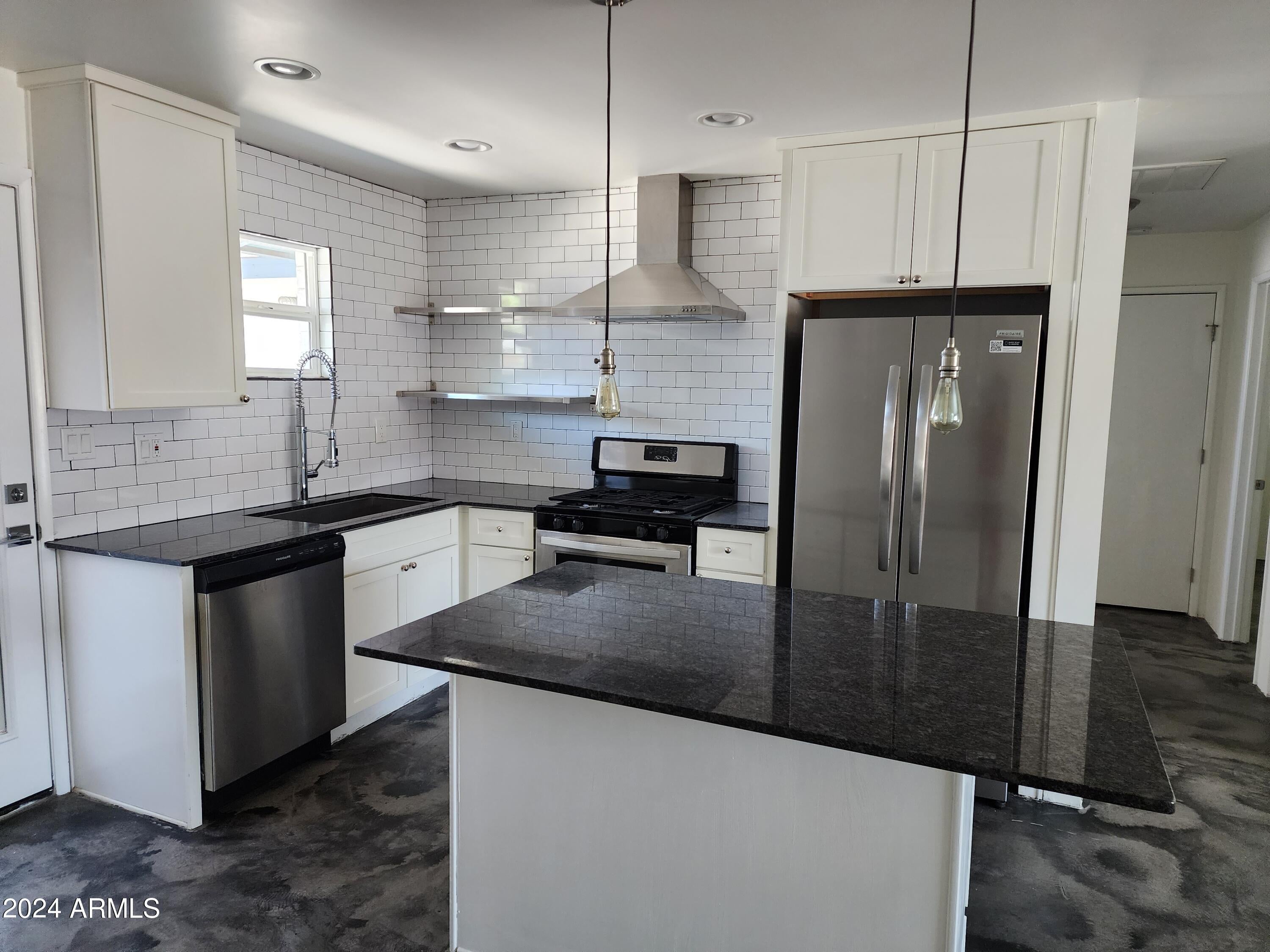 3416 N 37th Street 12