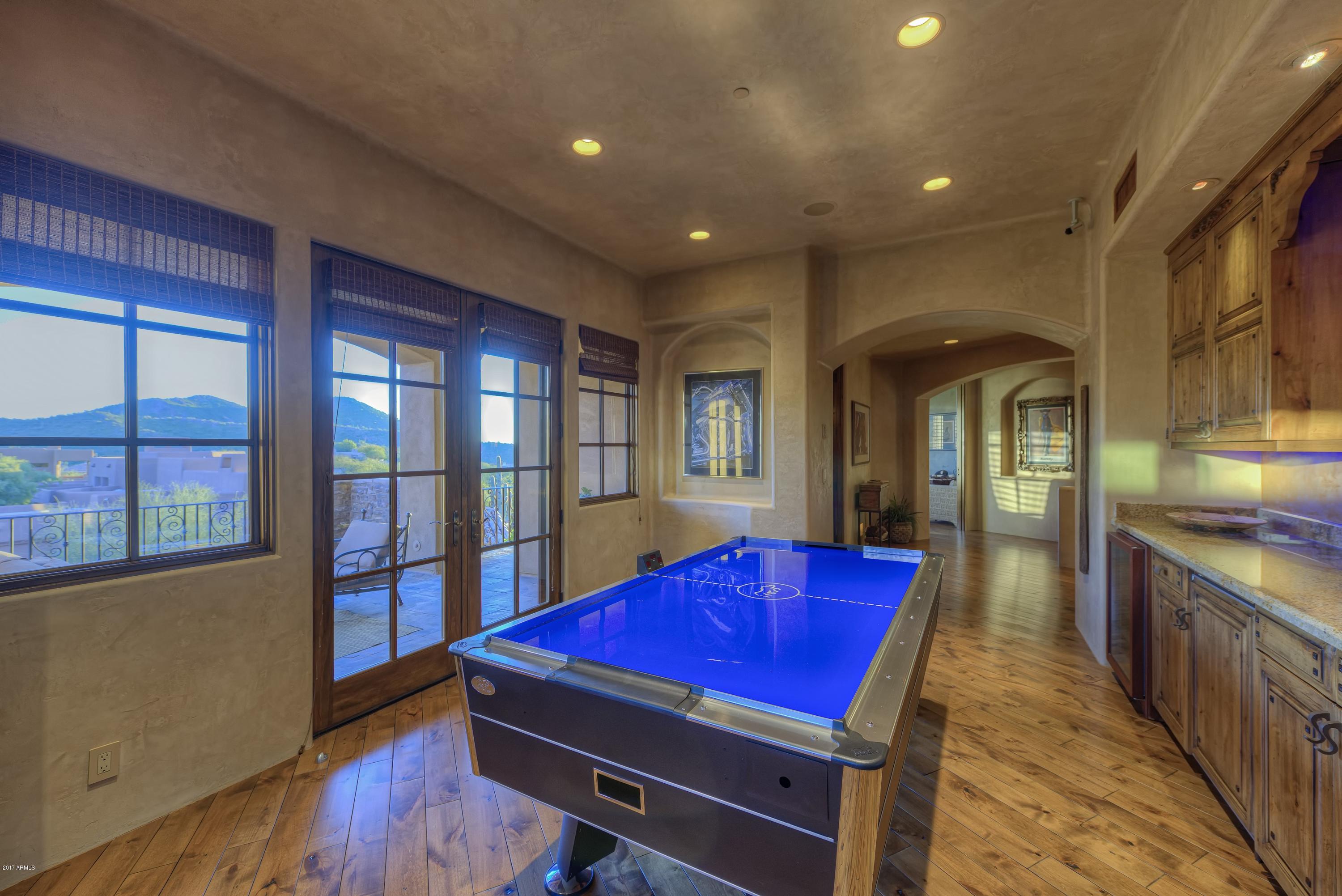 TROON RIDGE ESTATES - Residential
