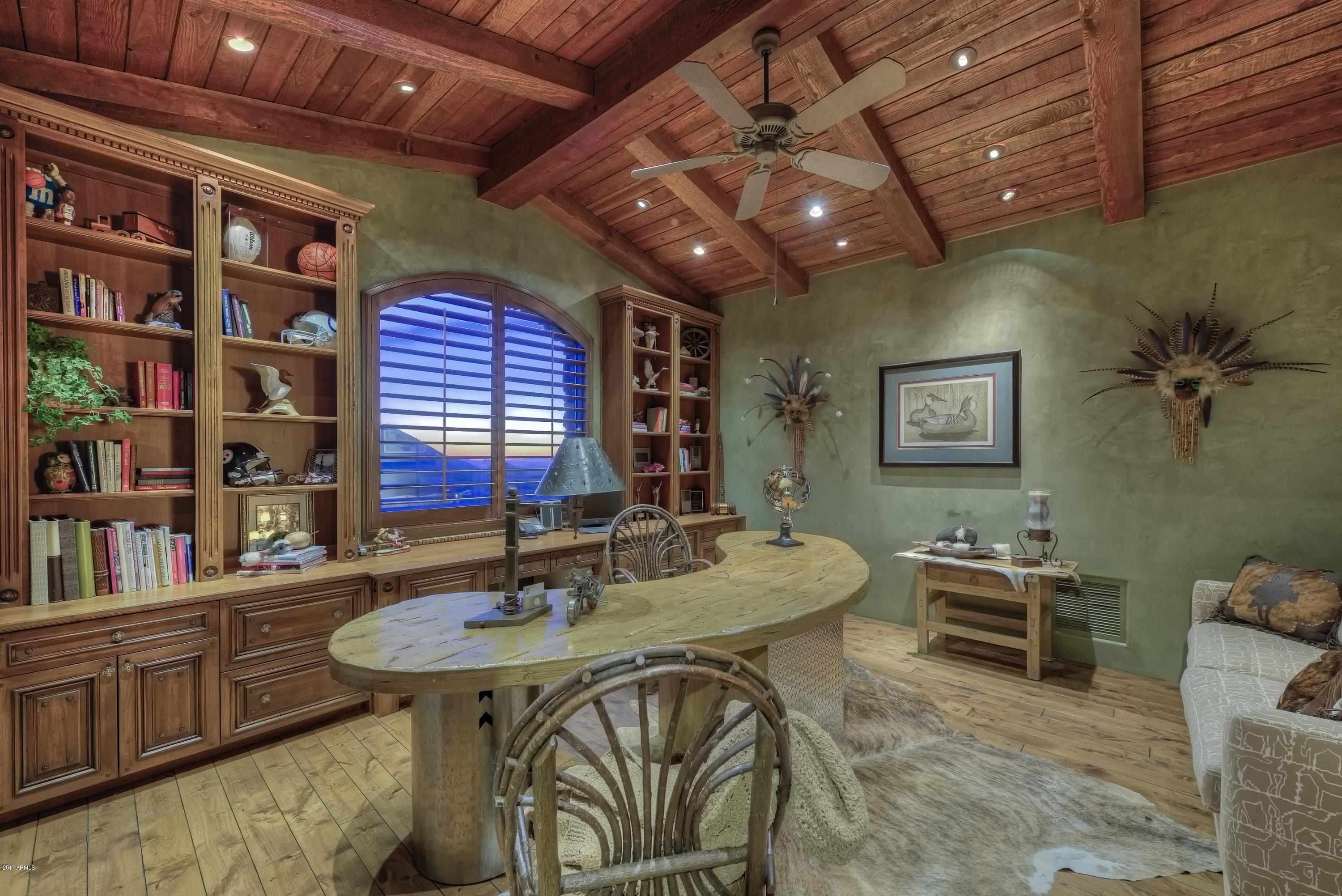 TROON RIDGE ESTATES - Residential