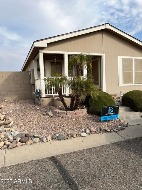 A home in El Mirage