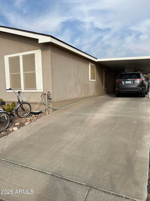 A home in El Mirage