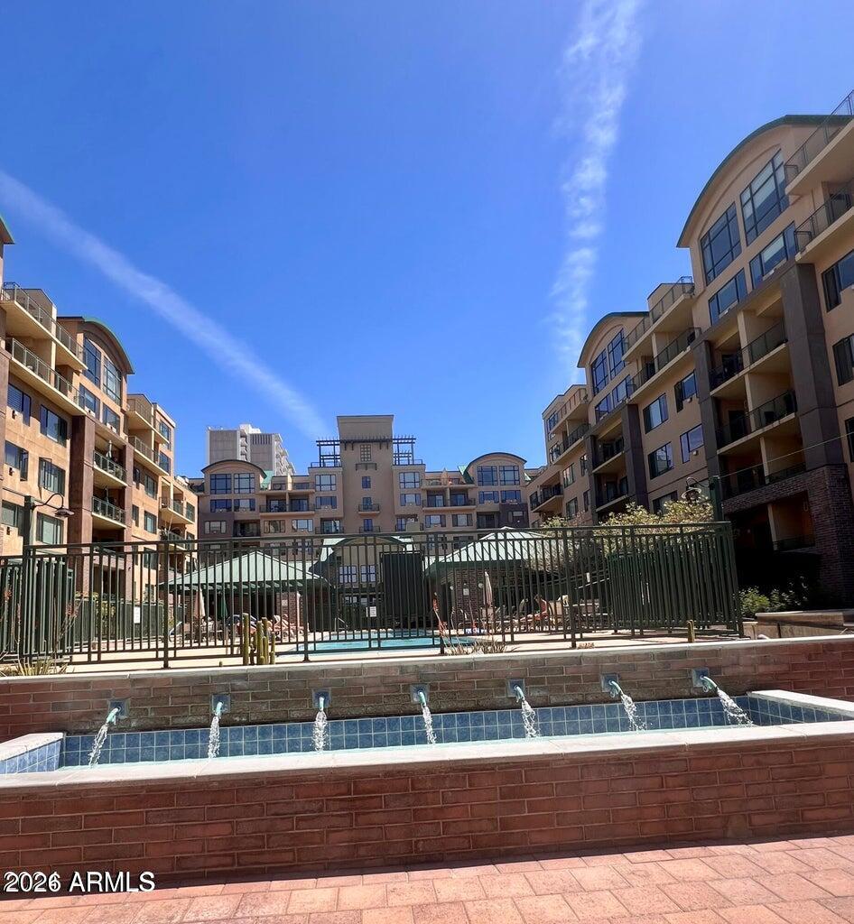 17 W VERNON Avenue 413