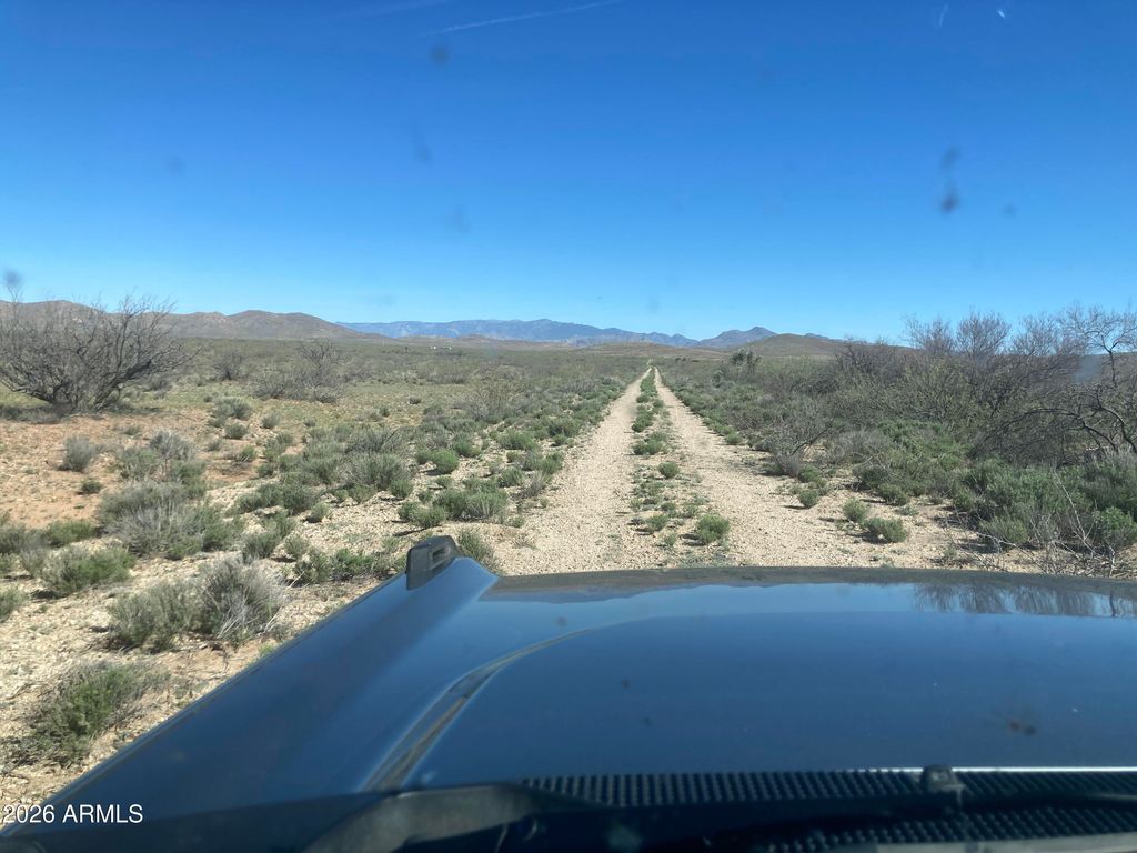 Photo of 324 N Unmarked Road #324, Willcox, AZ 85643 (MLS # 7002947)