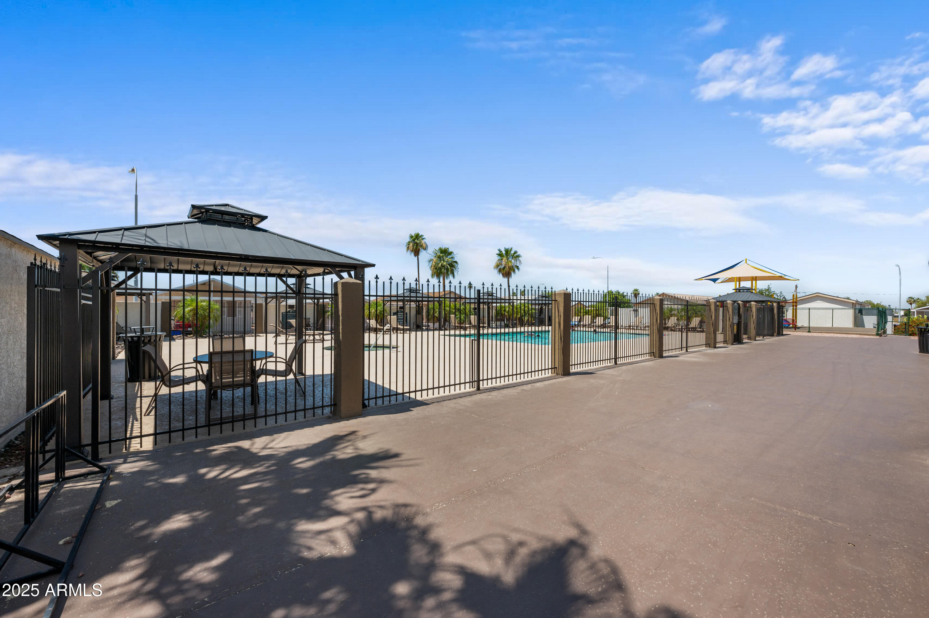 Sierra Estates Mobile Home Park - Residential