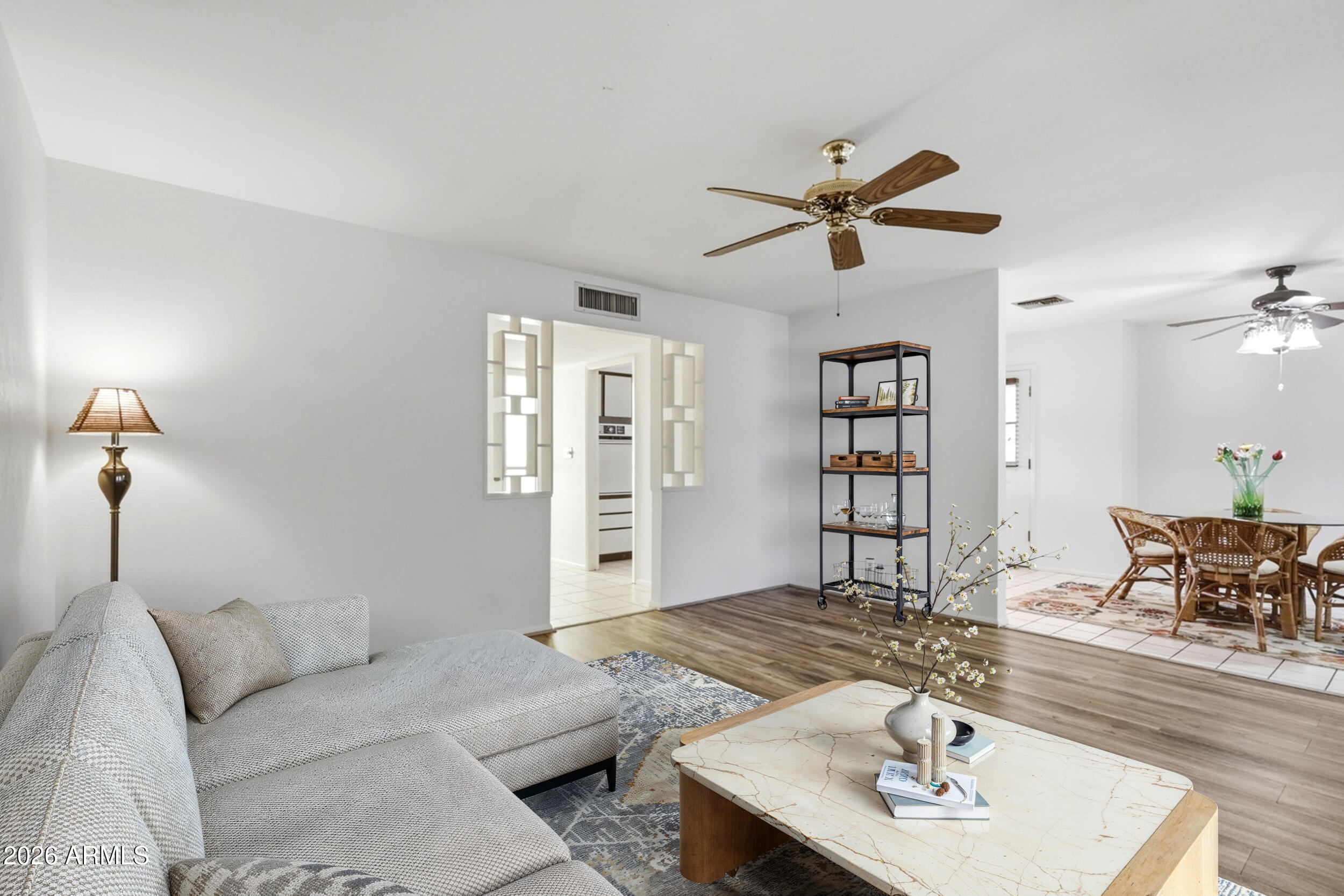 5922 E ANAHEIM Street